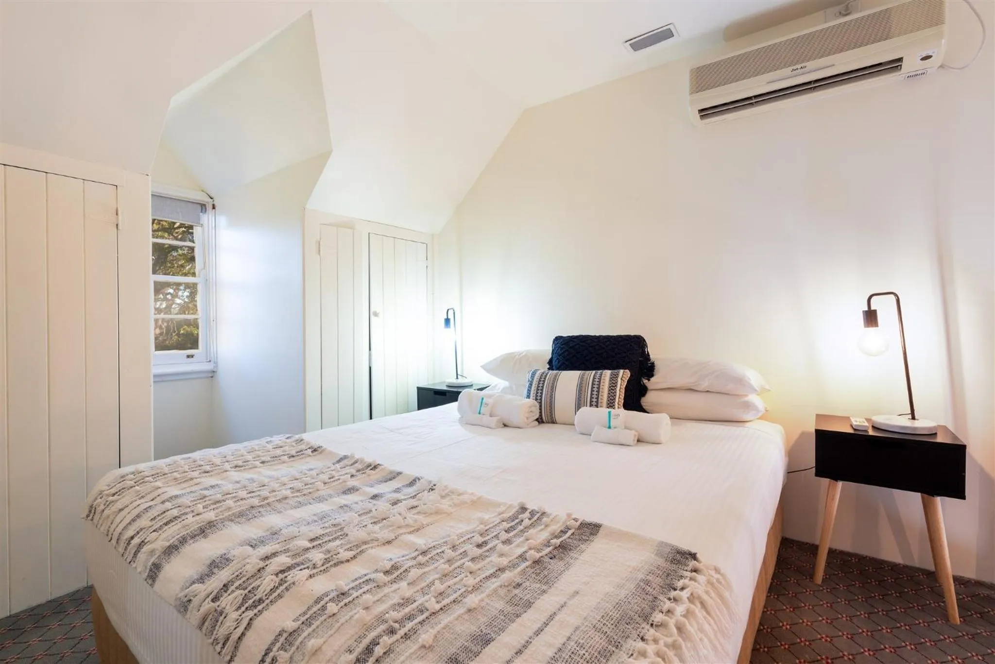 Bedroom, Bed in Coolangatta Estate Shoalhaven Heads