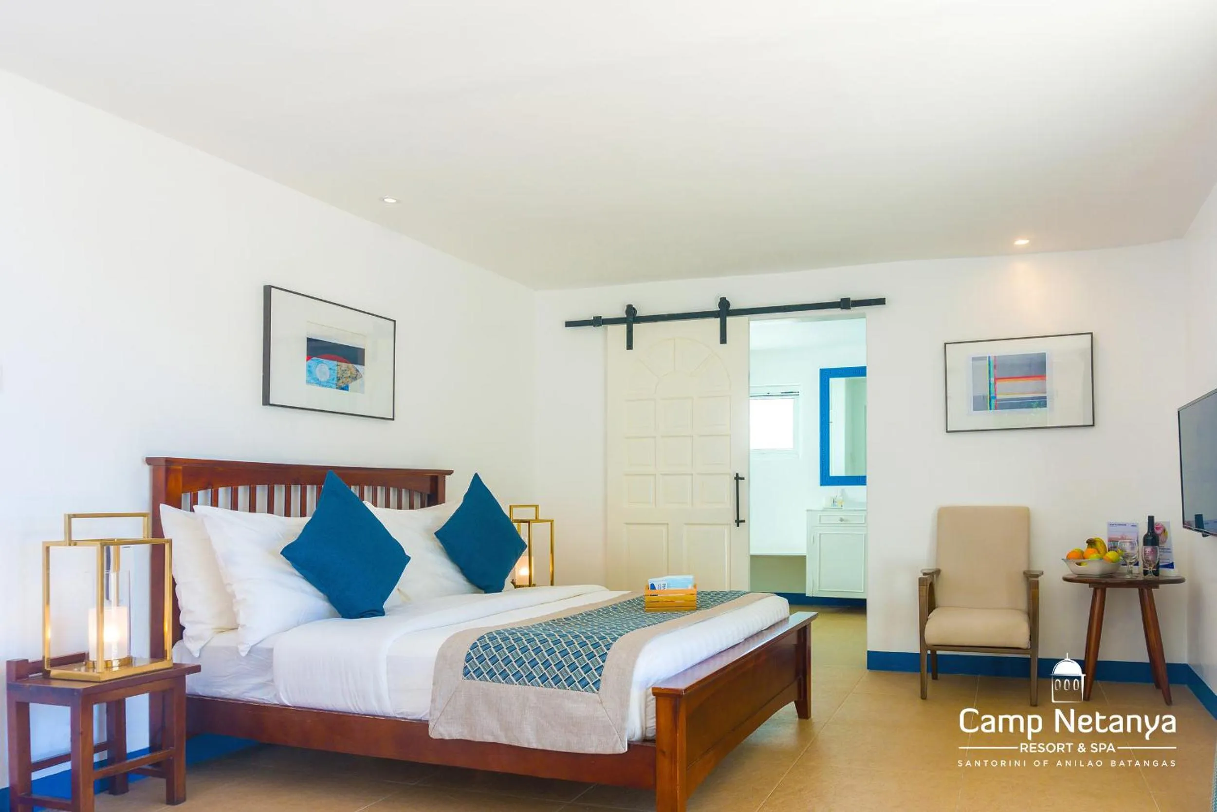 Bedroom, Bed in Camp Netanya Resort and Spa