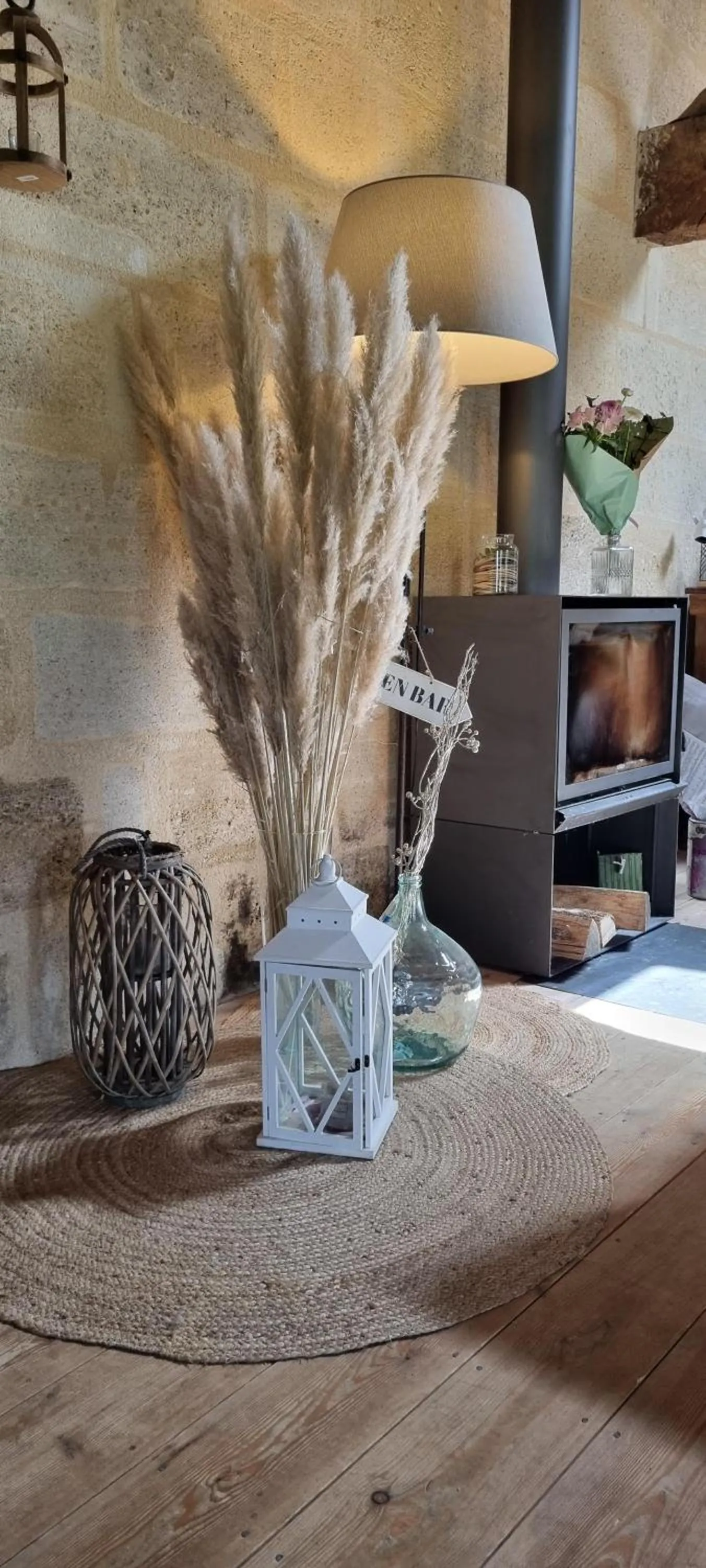 Dining area in LaRiviere