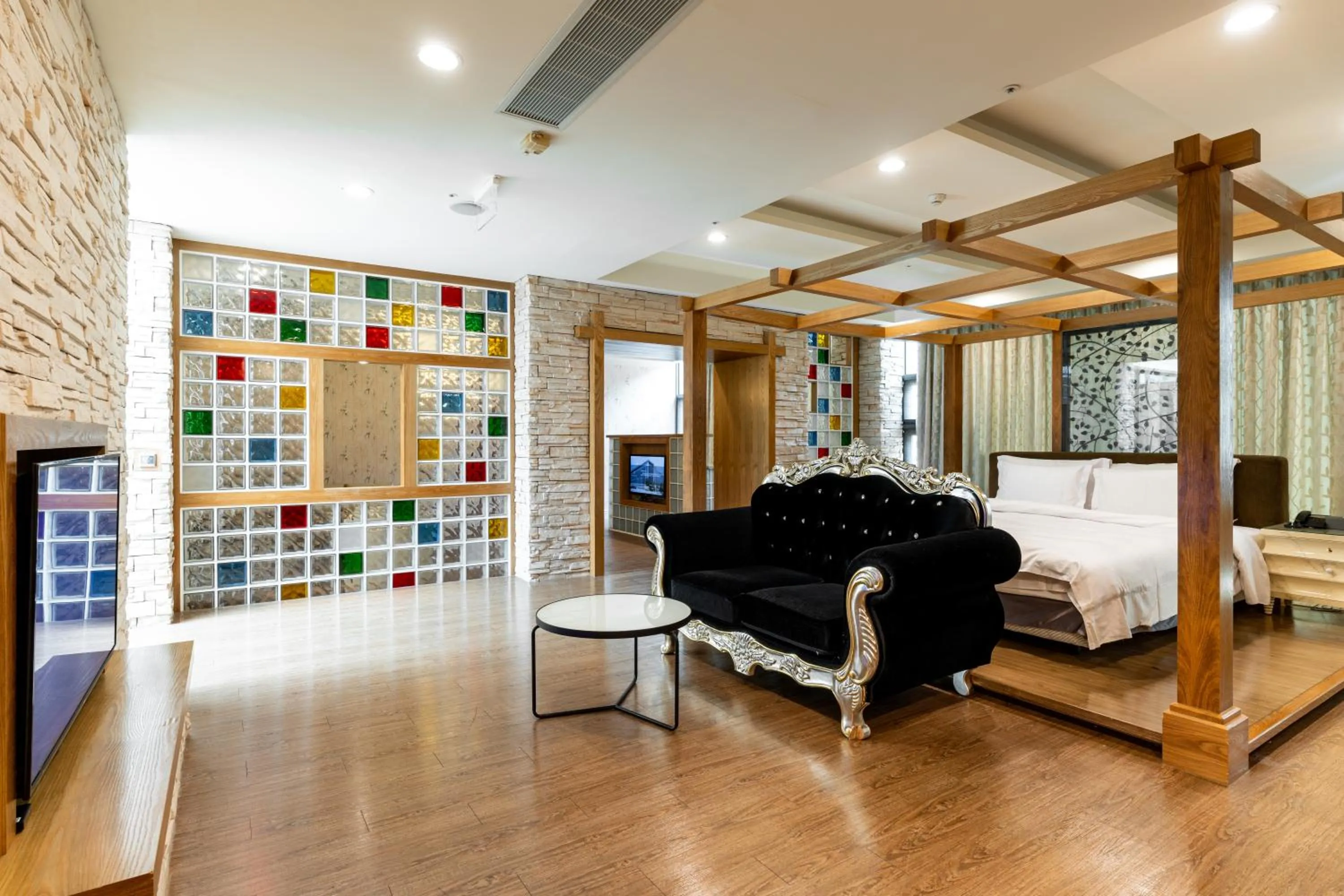 Bed in OHYA Chain Boutique Motel-Linkou