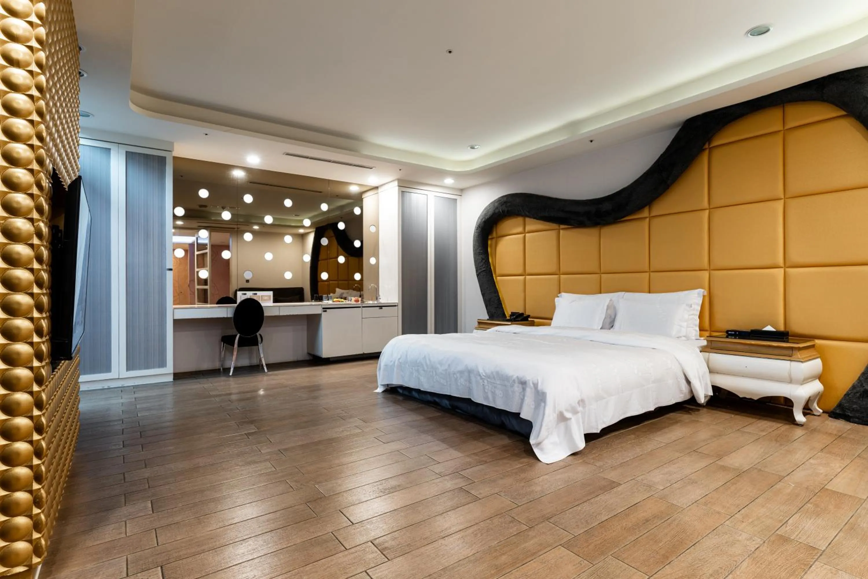 Bed in OHYA Chain Boutique Motel-Linkou