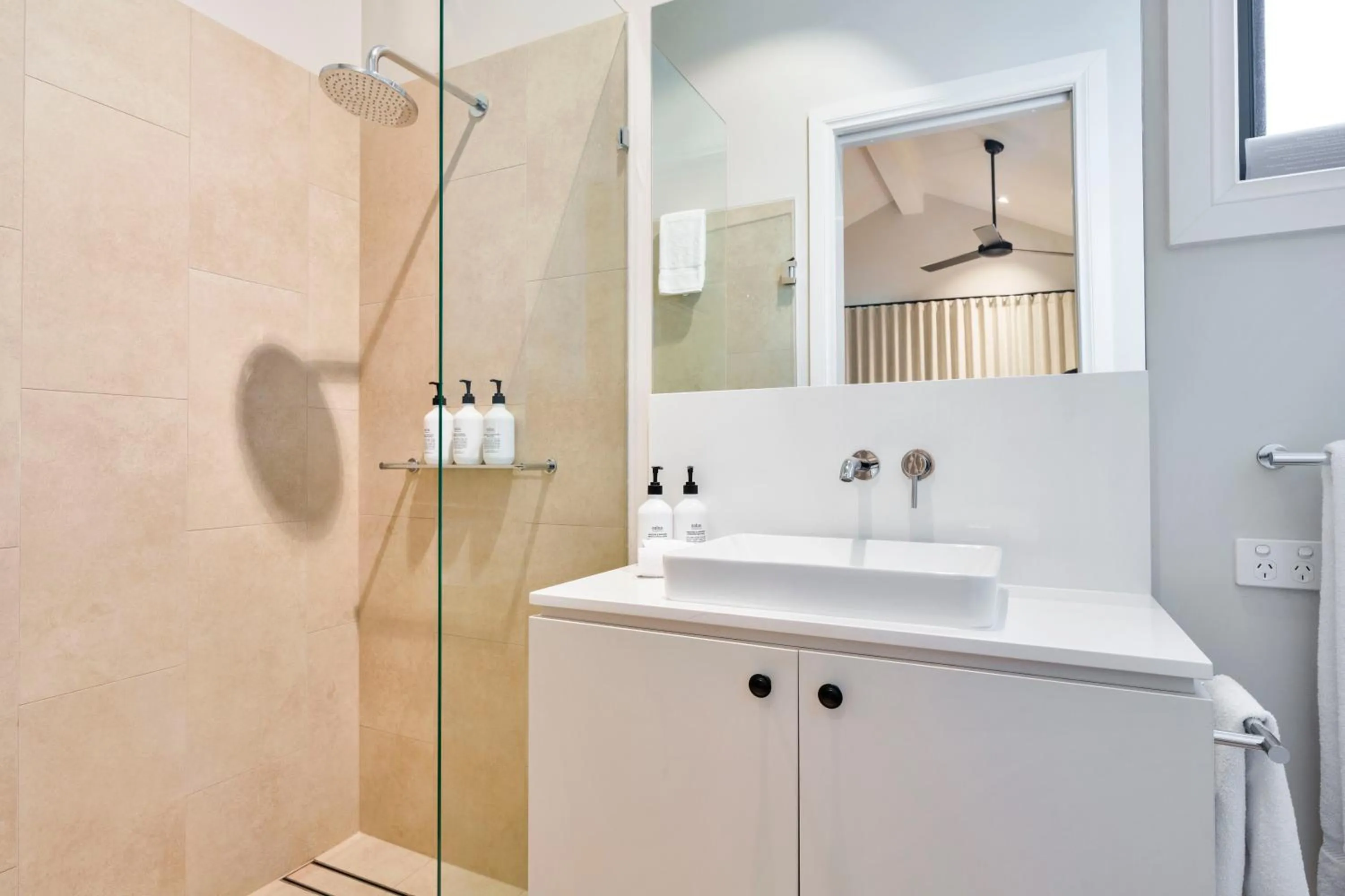 Bathroom in Beechmont Estate