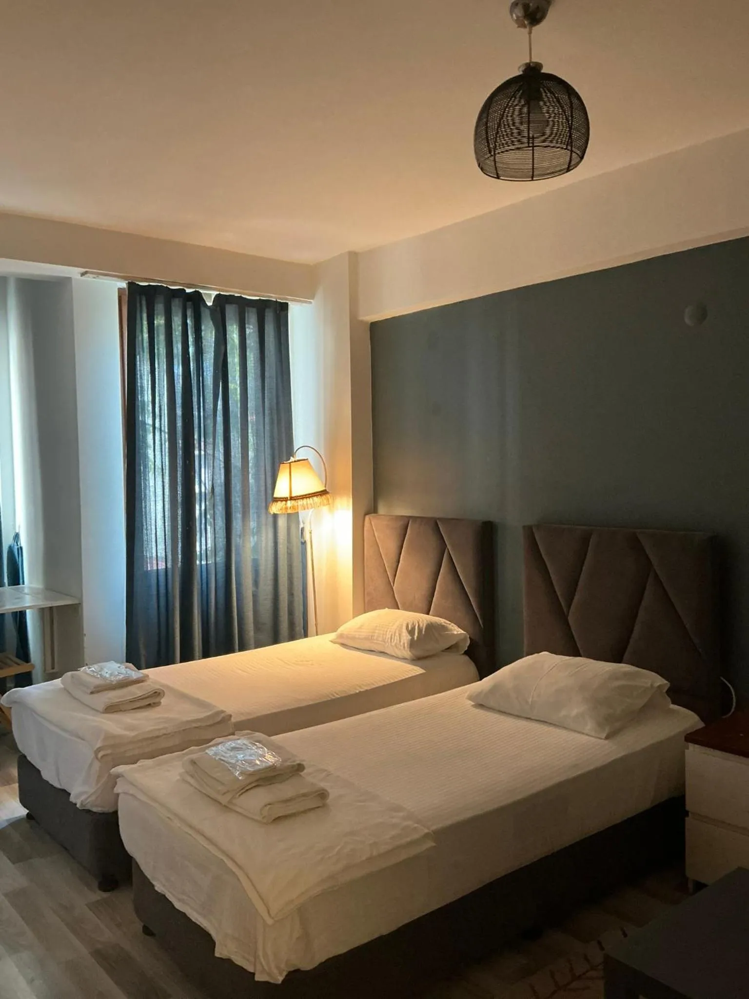 Bed in Istanbul Hub Flats