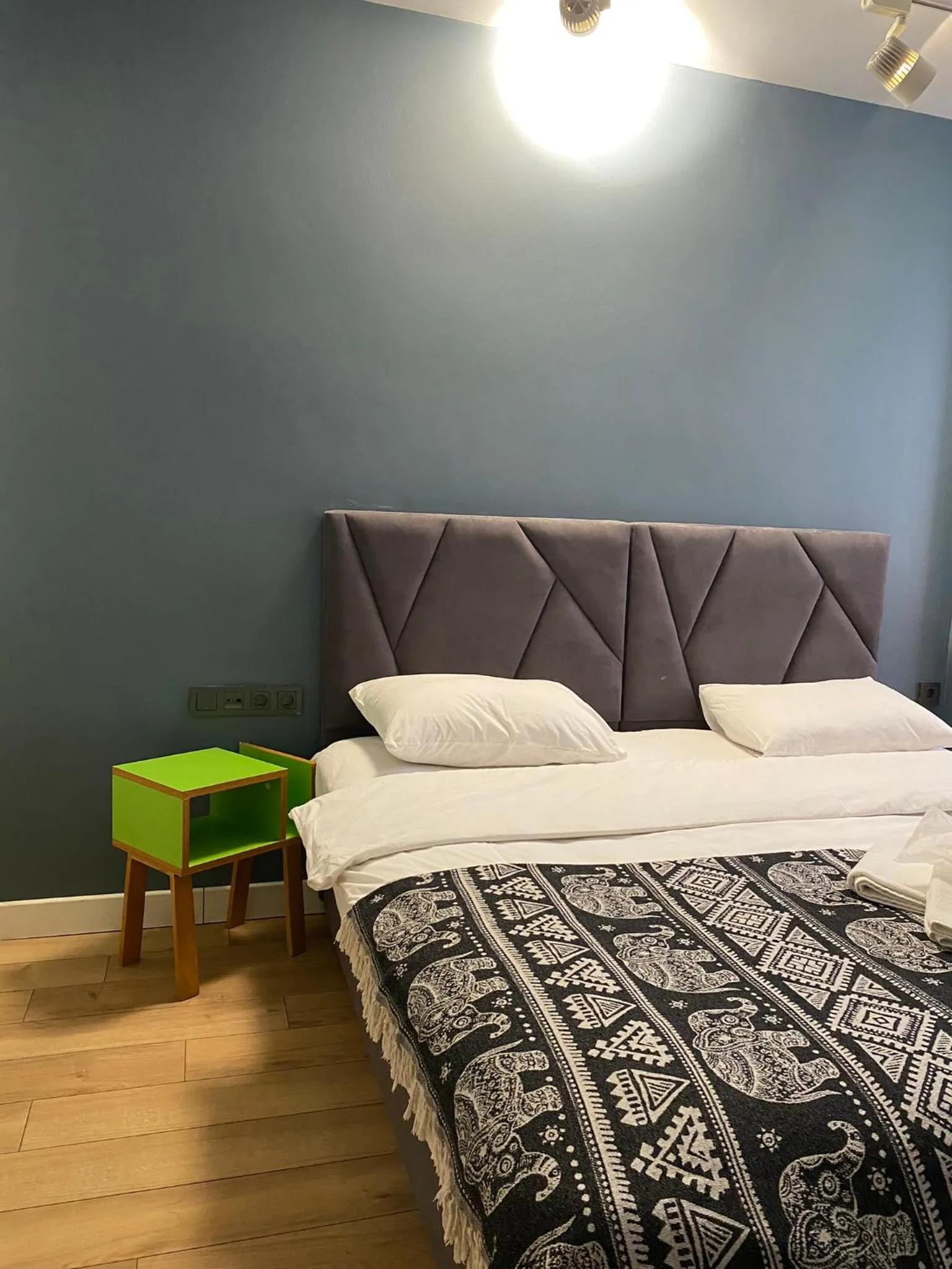 Bed in Istanbul Hub Flats