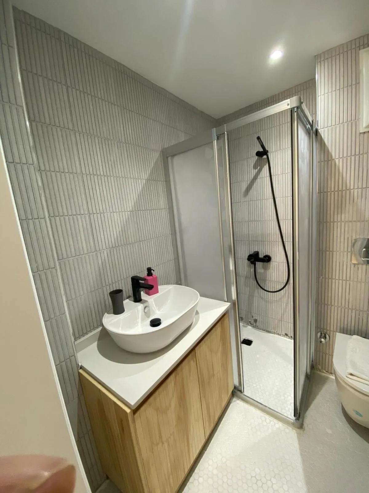 Shower in Istanbul Hub Flats