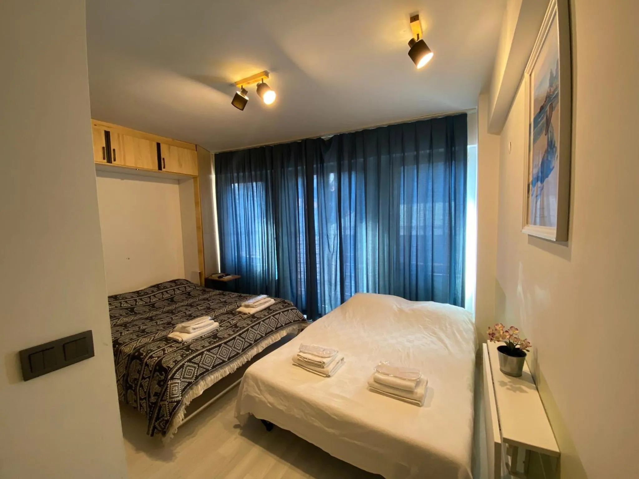 Bed in Istanbul Hub Flats