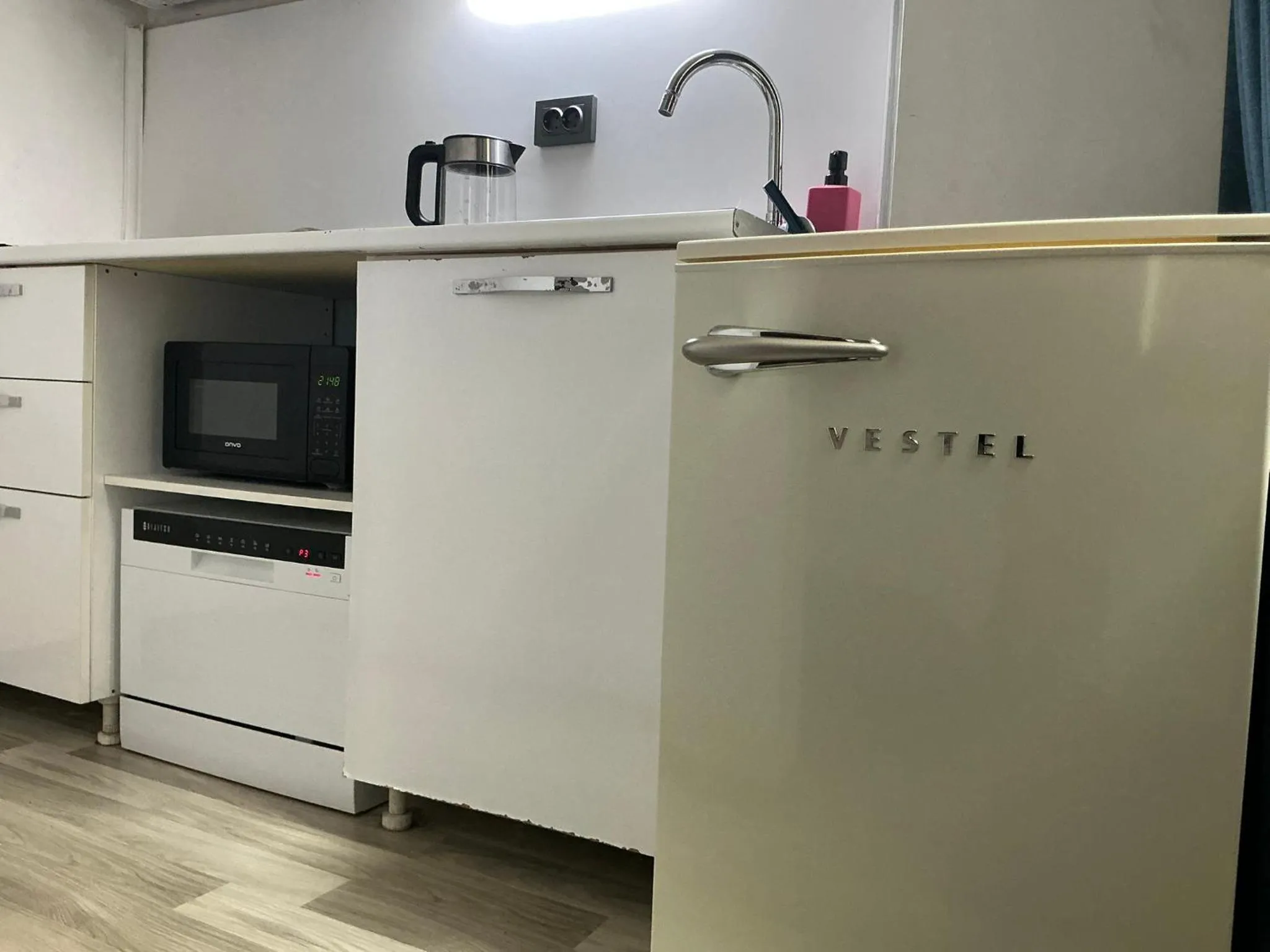 dishwasher in Istanbul Hub Flats