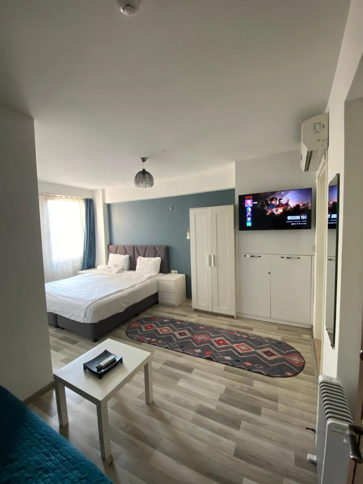 Bed in Istanbul Hub Flats