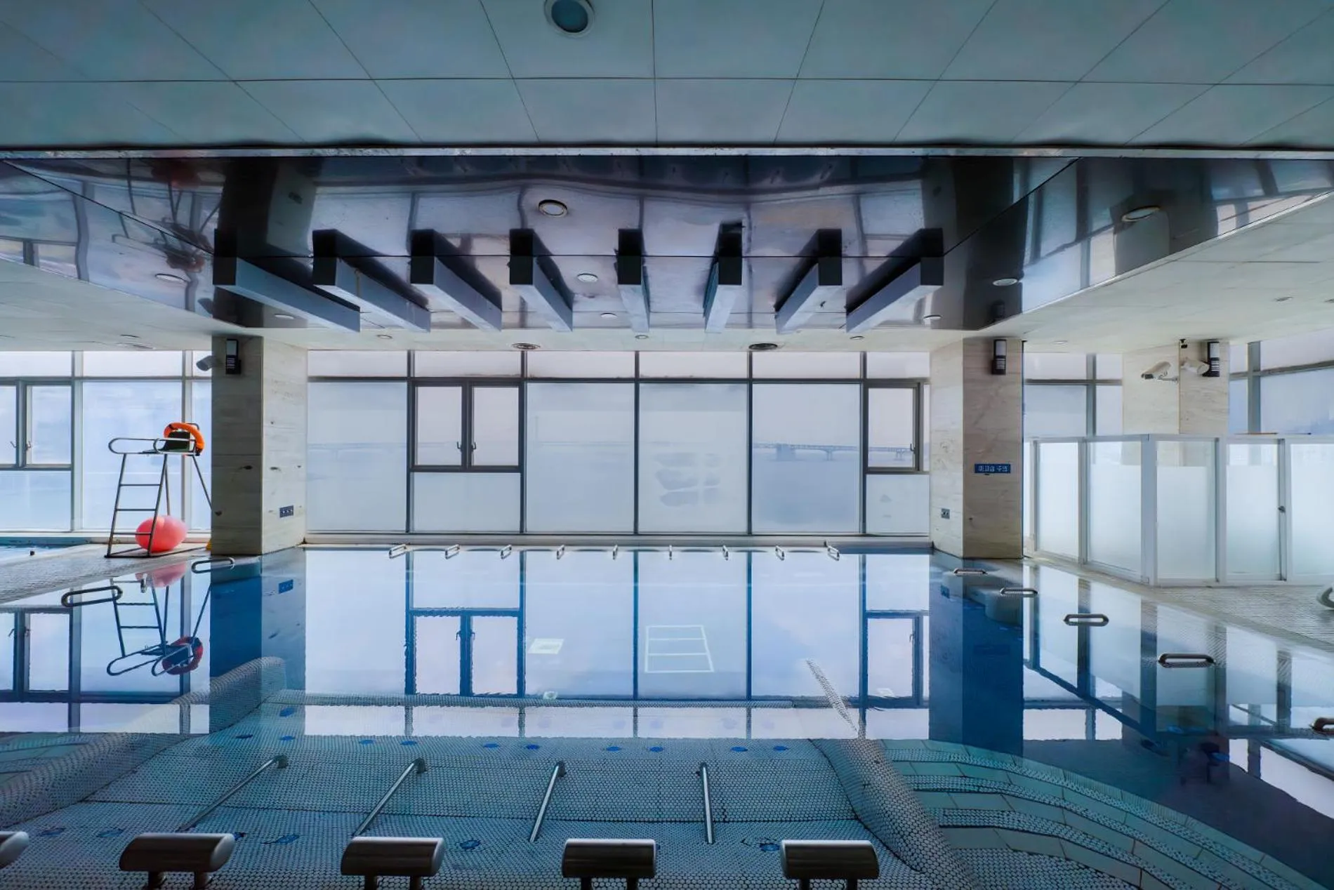 Swimming pool in Hotel Aqua Palace