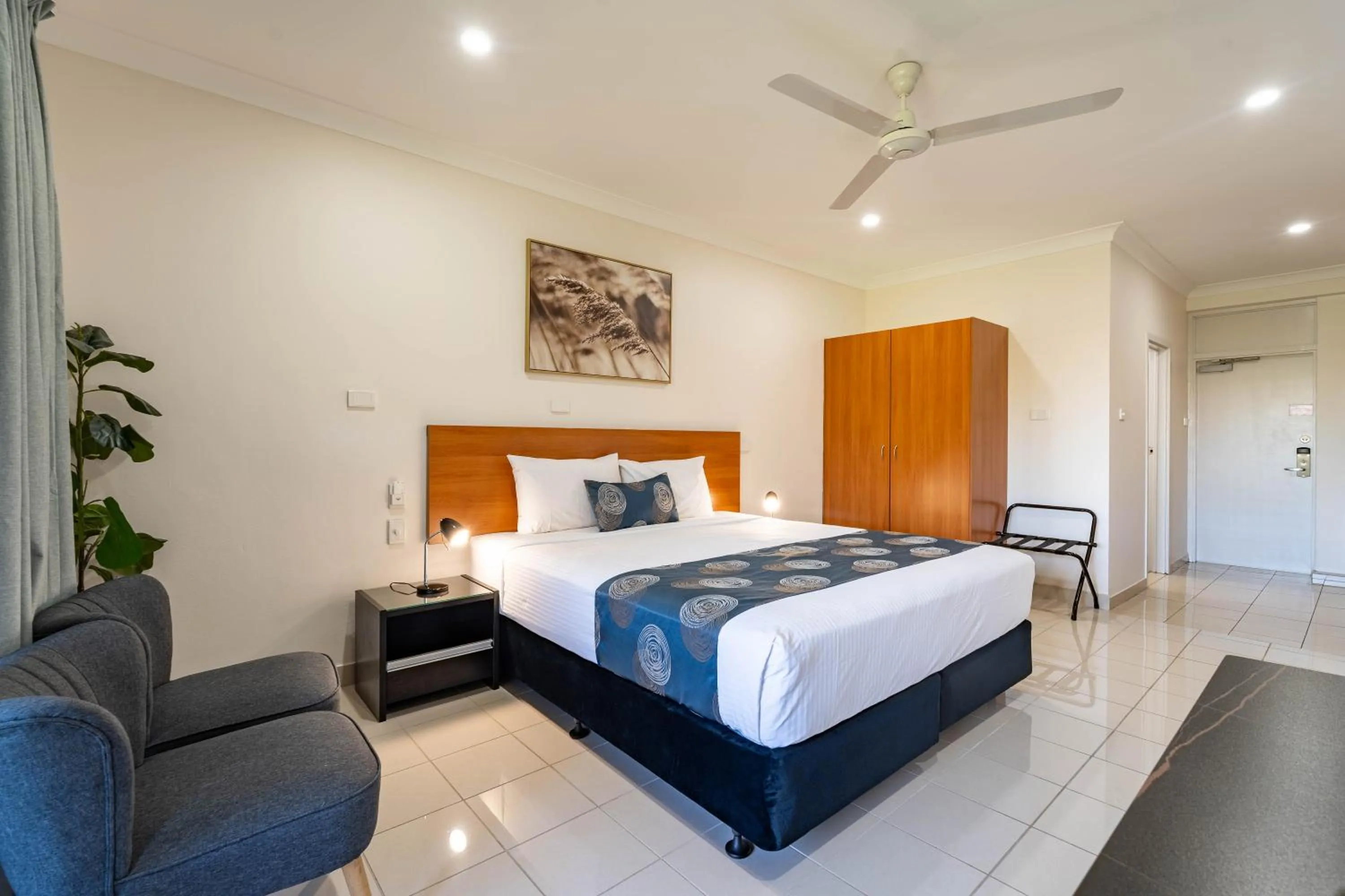 Bedroom, Bed in Vitina Studios by Argus