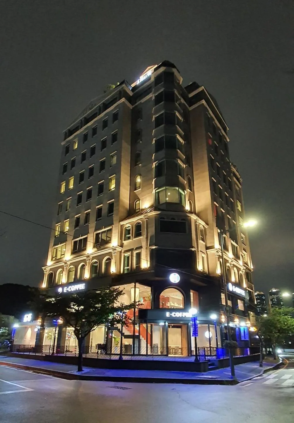 Property building in AG405 Hotel