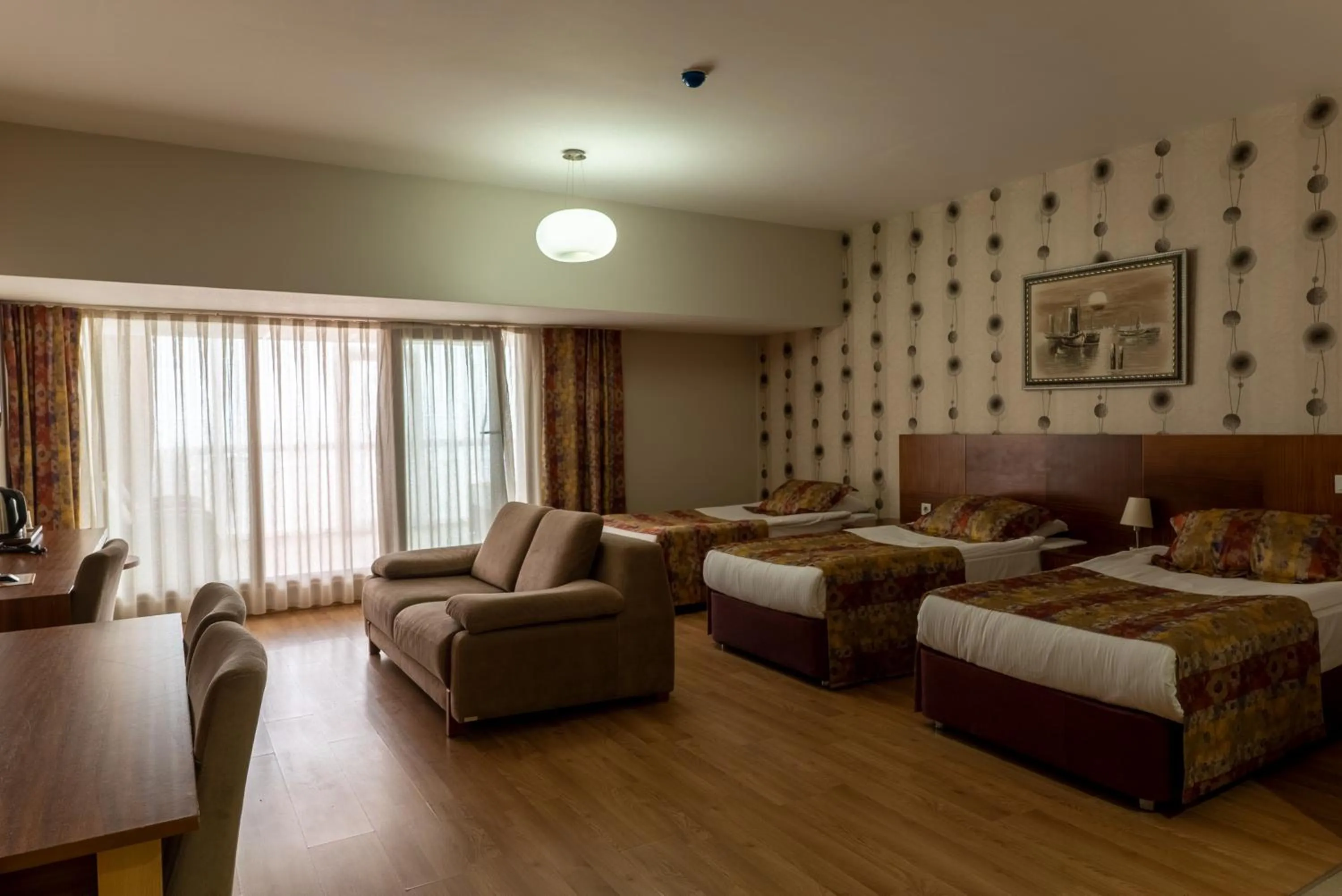 Bed in Grand Karot Hotel