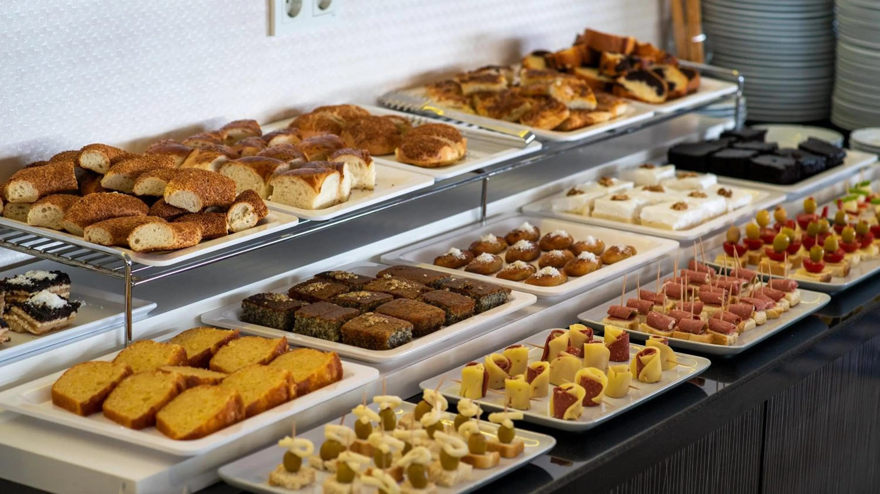 Breakfast in Grand Karot Hotel