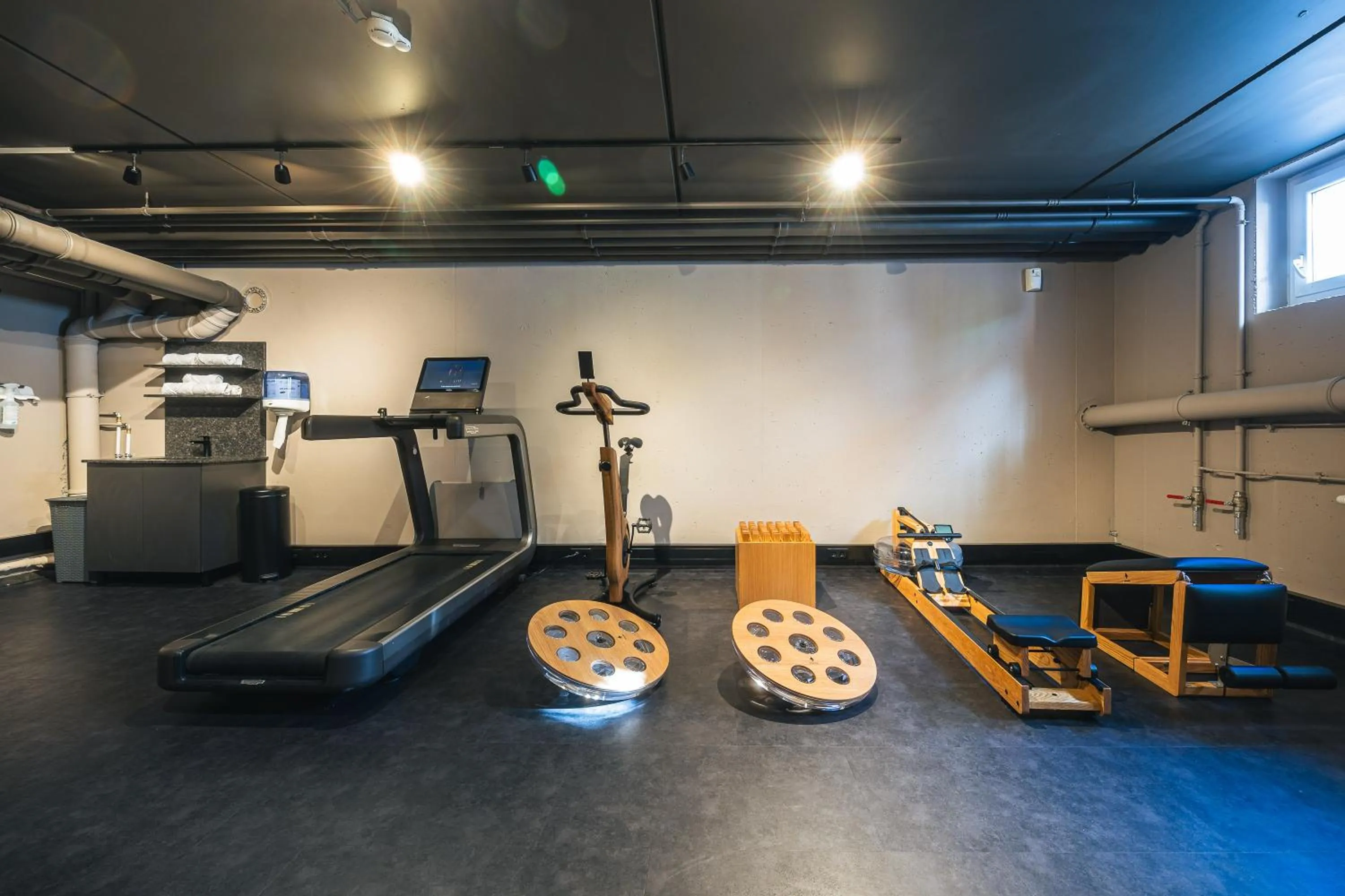 Fitness centre/facilities in Upside Down Town Hotel-Neue Post