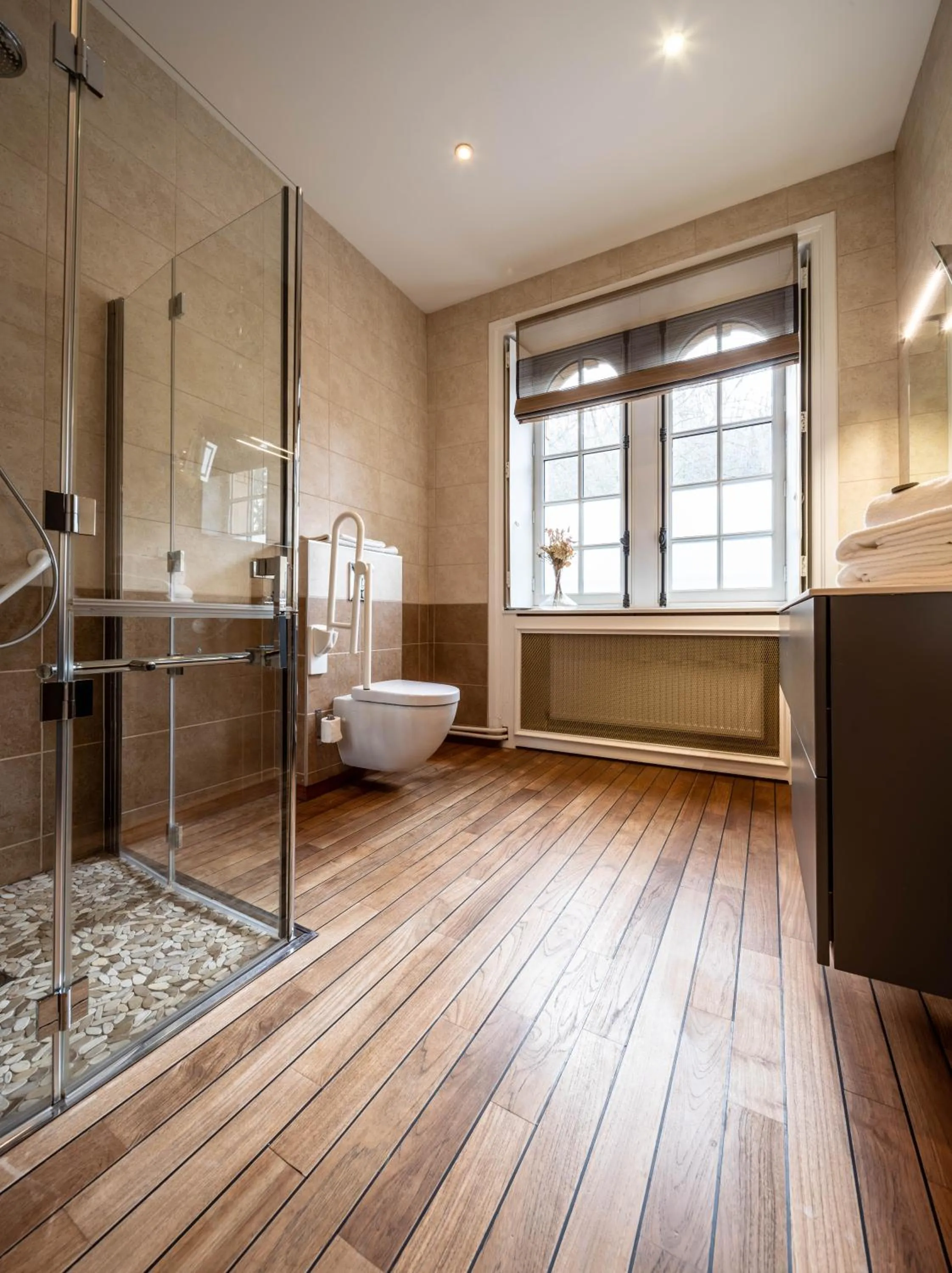 Bathroom in Hotel Ô Château