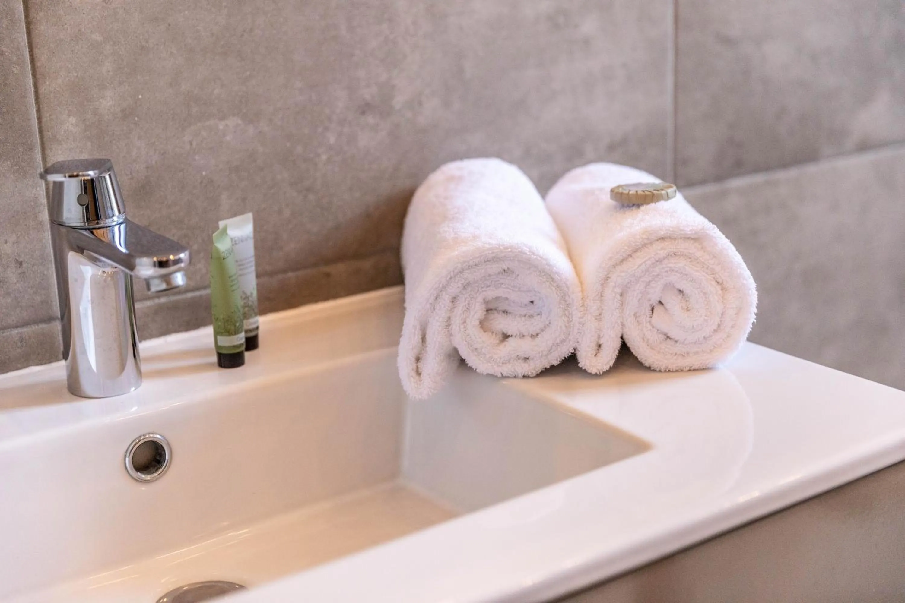 Bathroom in Hotel Ô Château