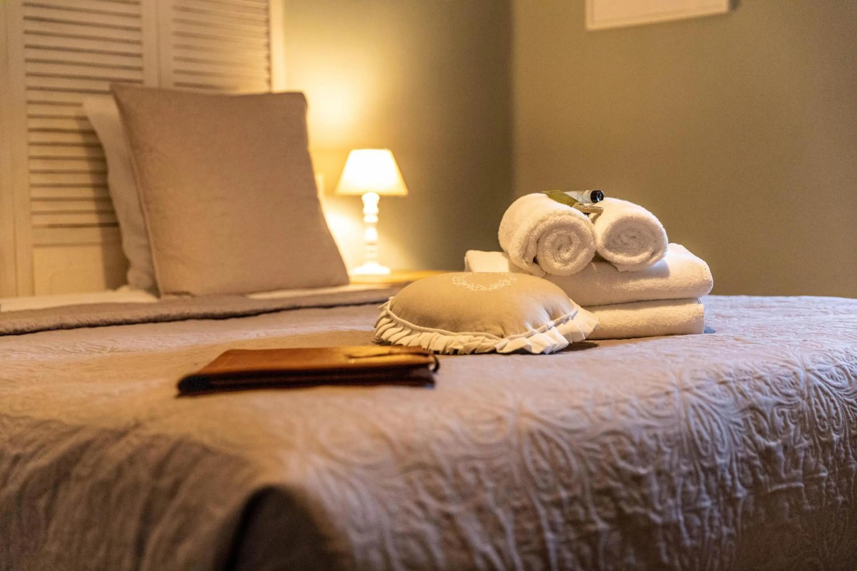 Bed in Hotel Ô Château