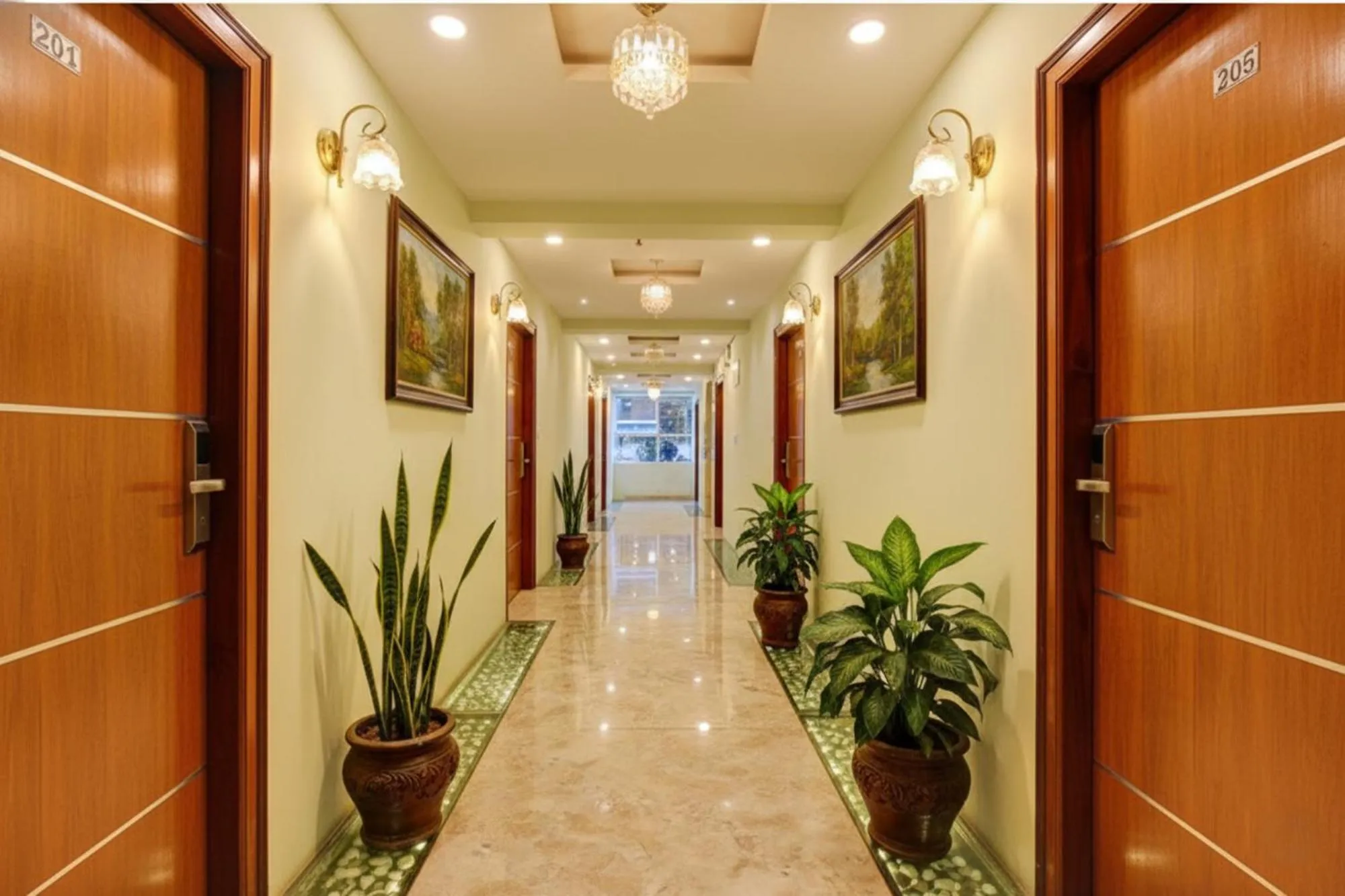 Lobby or reception in FabHotel Cozzy Inn - Tilak Nagar Main Road, Jayanagar