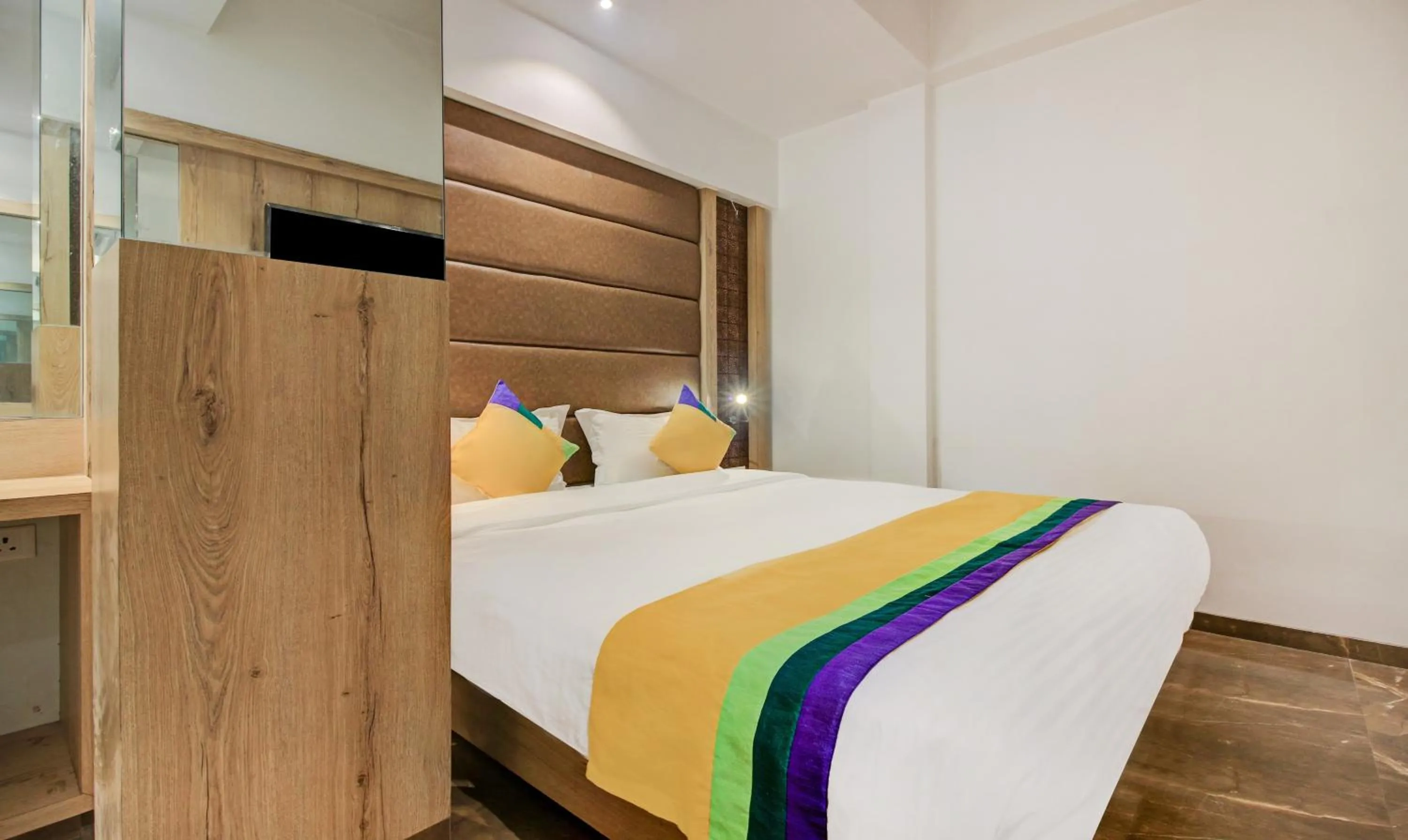 Bed in Hotel Aarush Inn