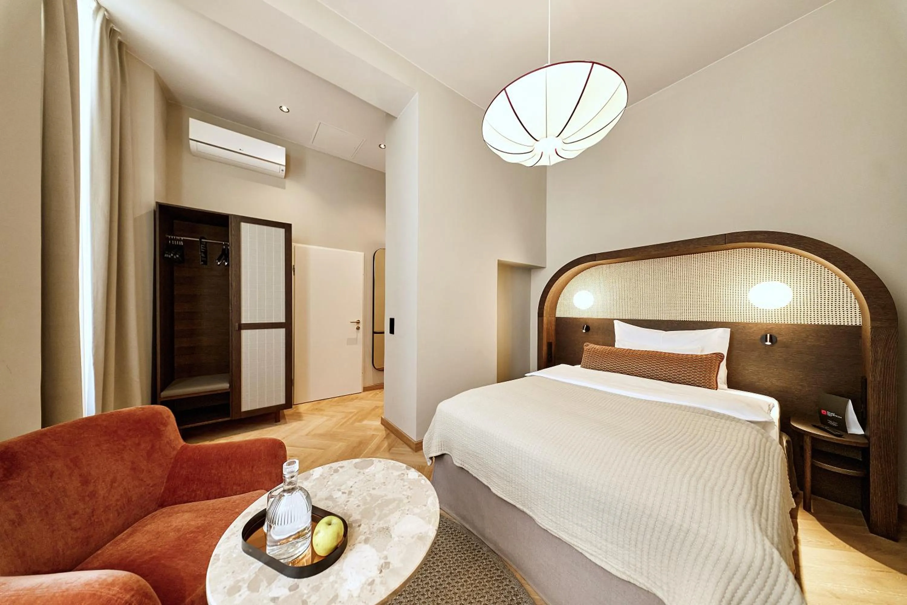 Bedroom, Bed in Hotel Palais Mailberger Hof