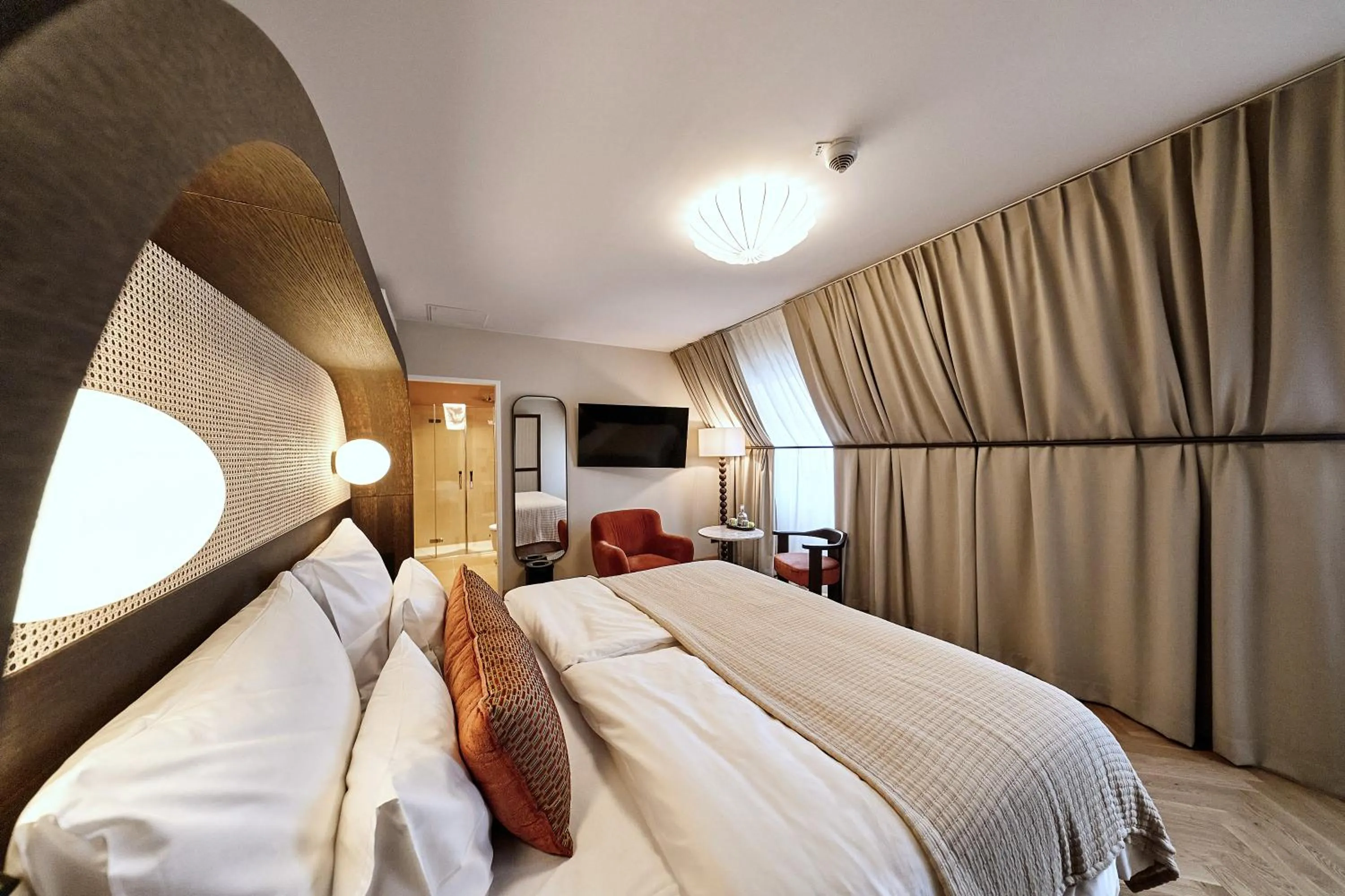 Bed in Hotel Palais Mailberger Hof