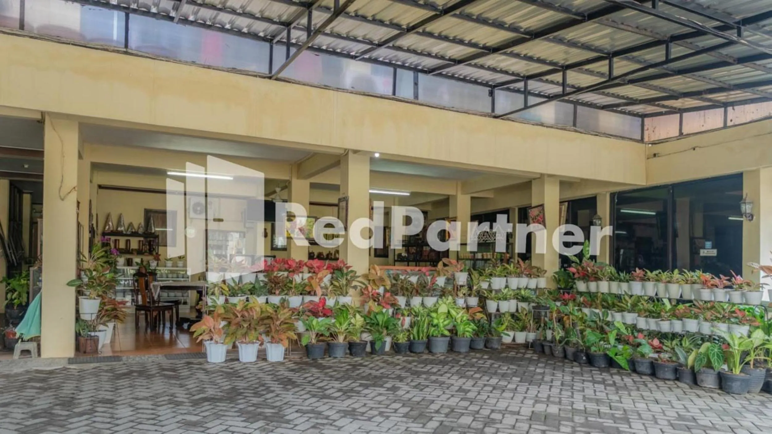 Vandhela Homestay Syariah Mitra RedDoorz