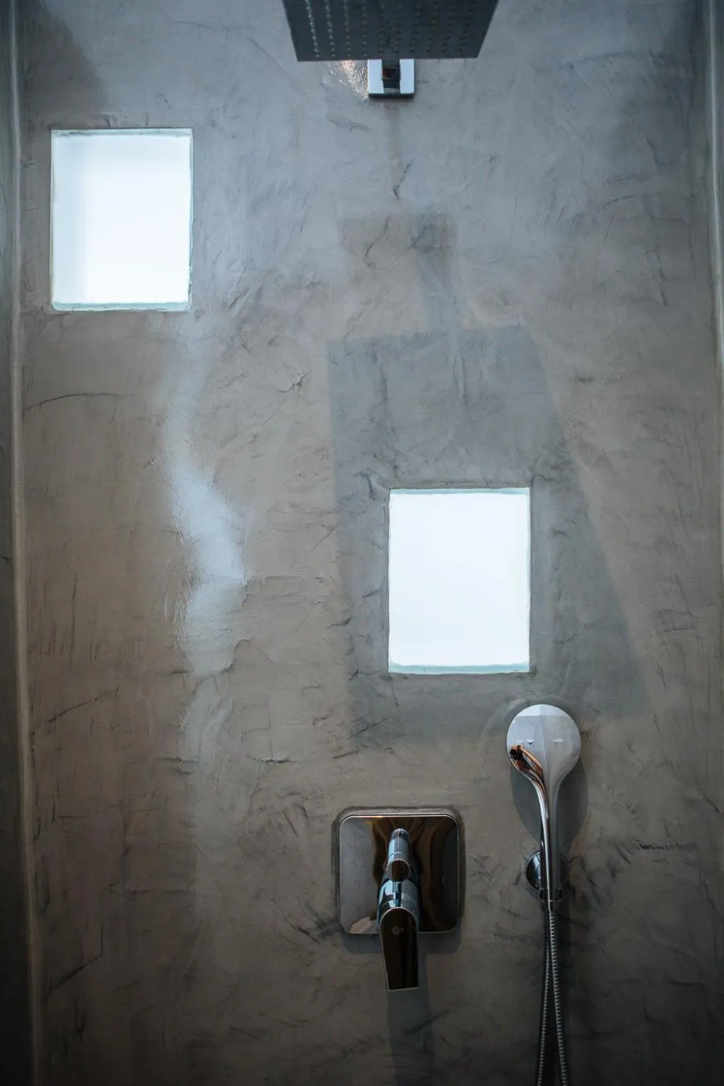 Shower in Aetheria Villas