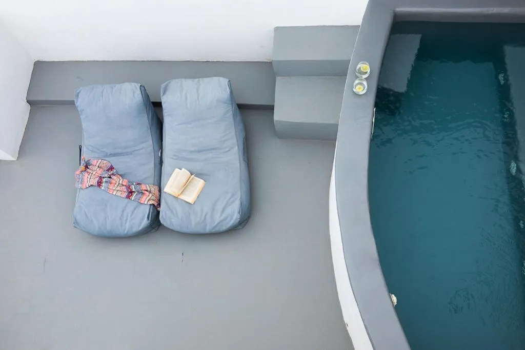 Hot Tub in Aetheria Villas