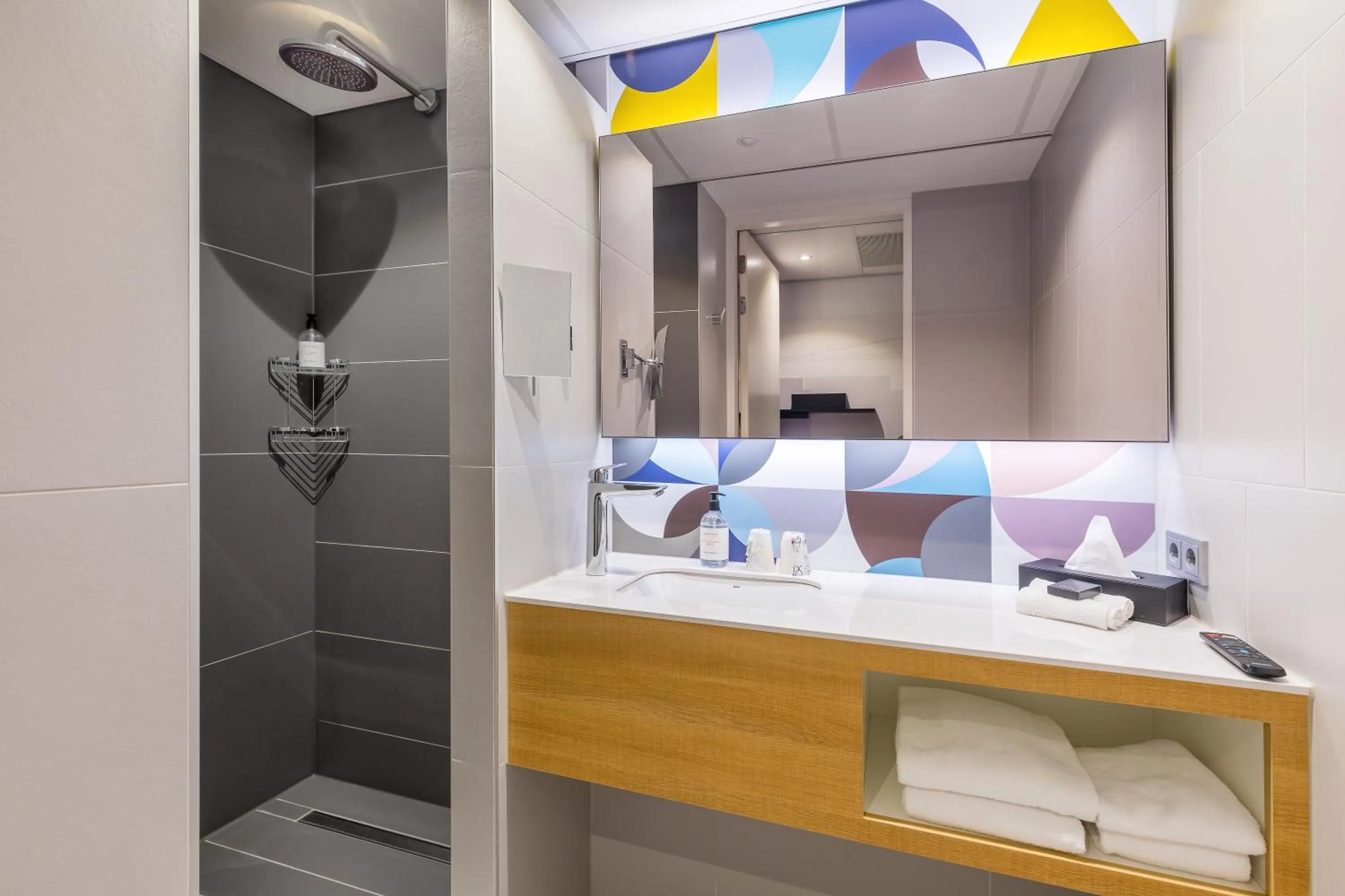 Bathroom in Postillion Hotel WTC Rotterdam