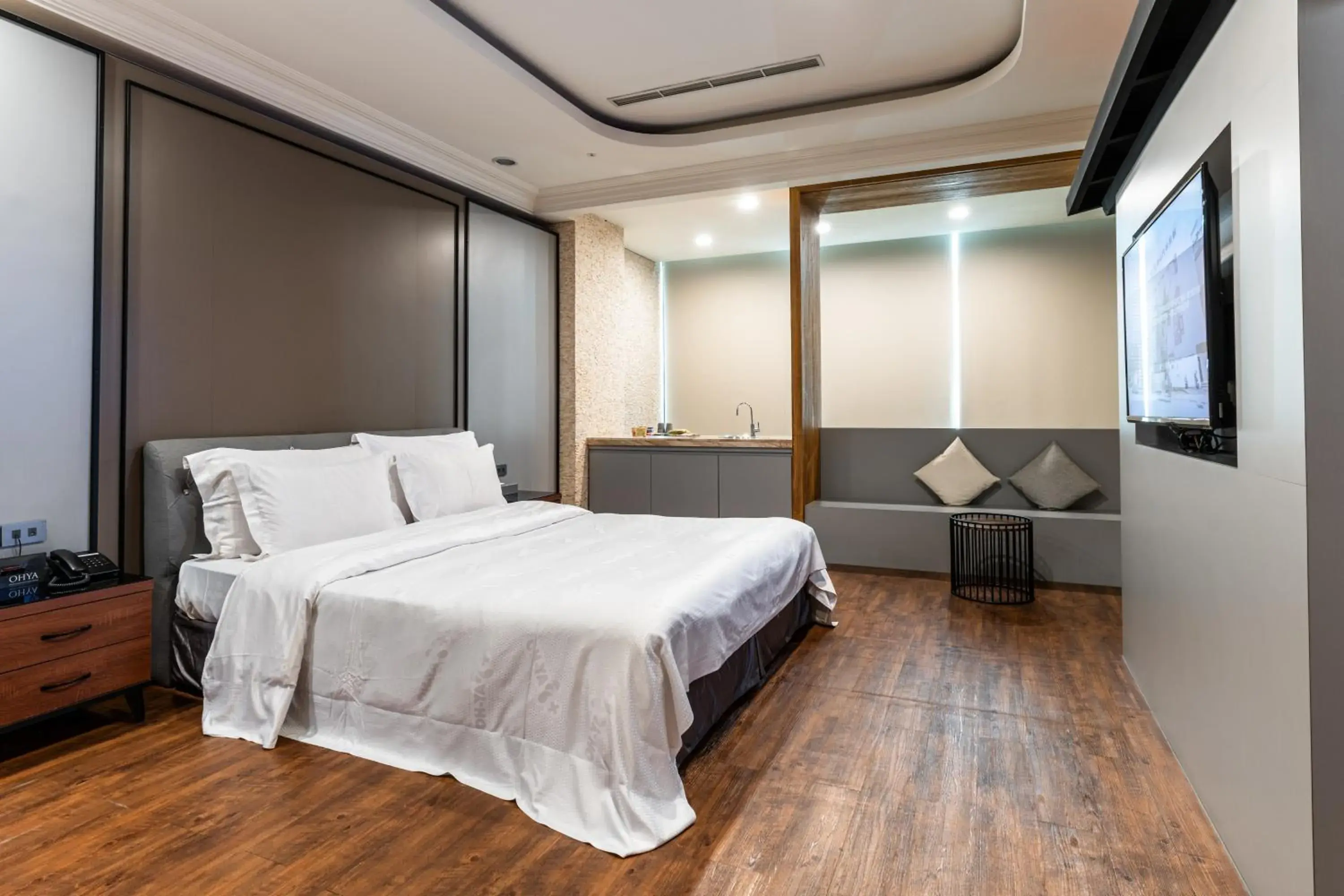 Director Double Room in OHYA Chain Boutique Motel Taoyuan Director Double Room in OHYA Chain Boutique Motel Taoyuan