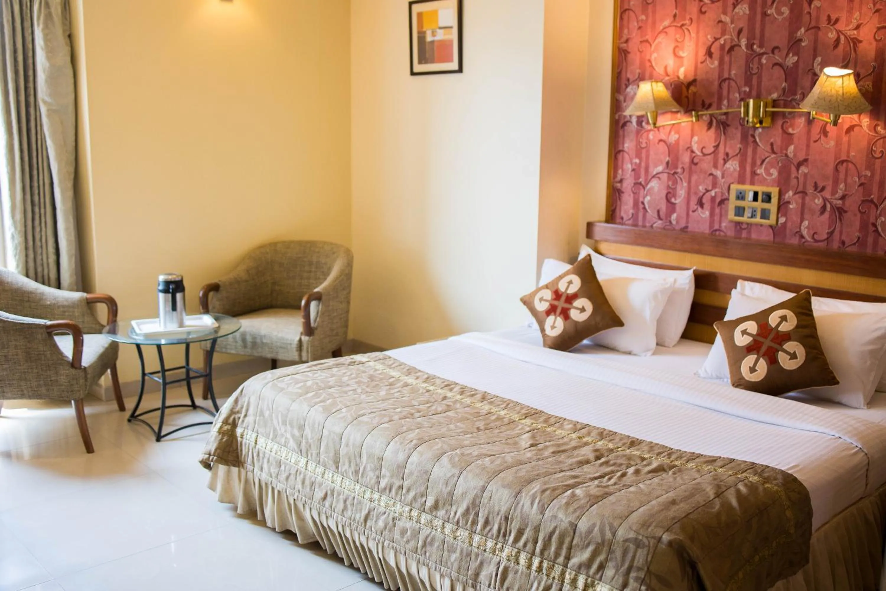 Bed in The Deccan Royaale, Shivaji Nagar