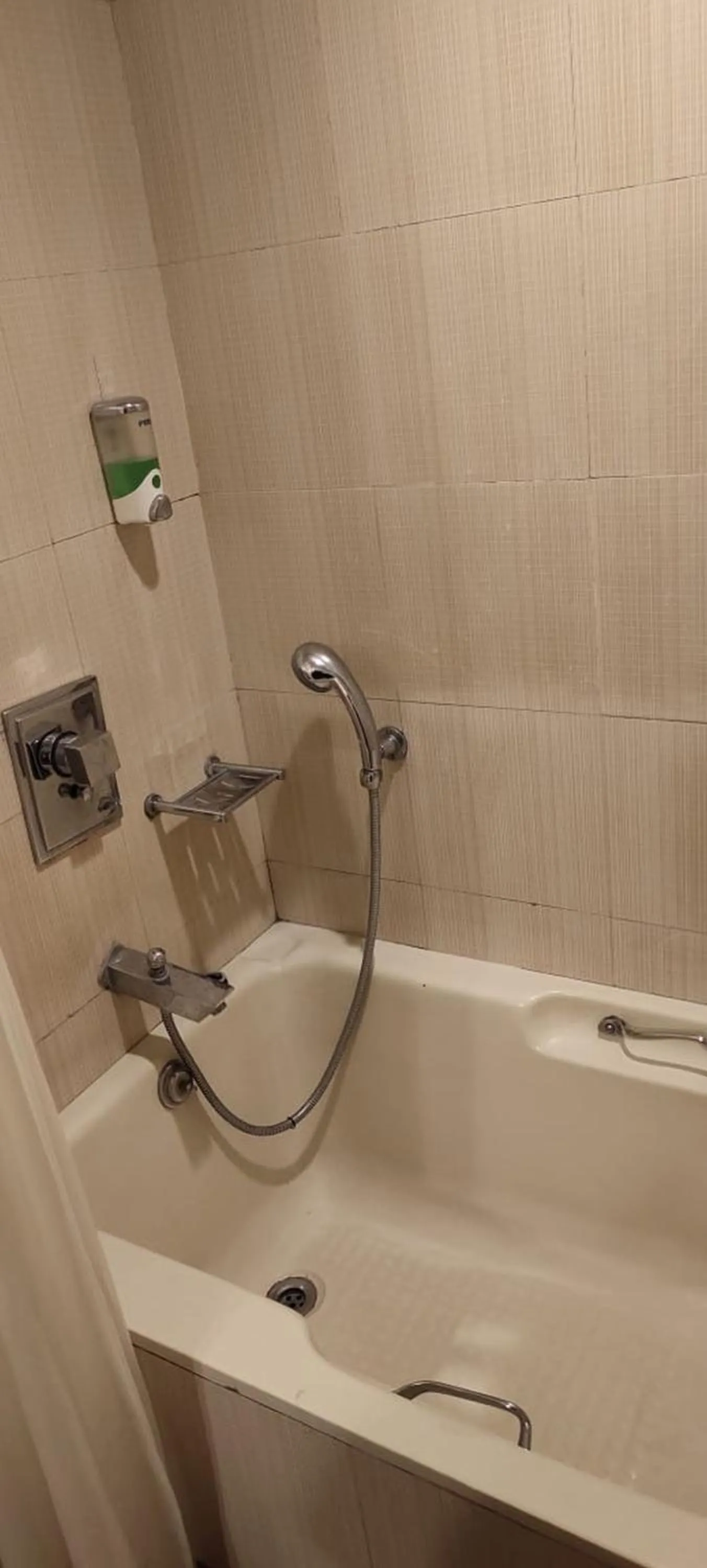 Shower in The Deccan Royaale, Shivaji Nagar