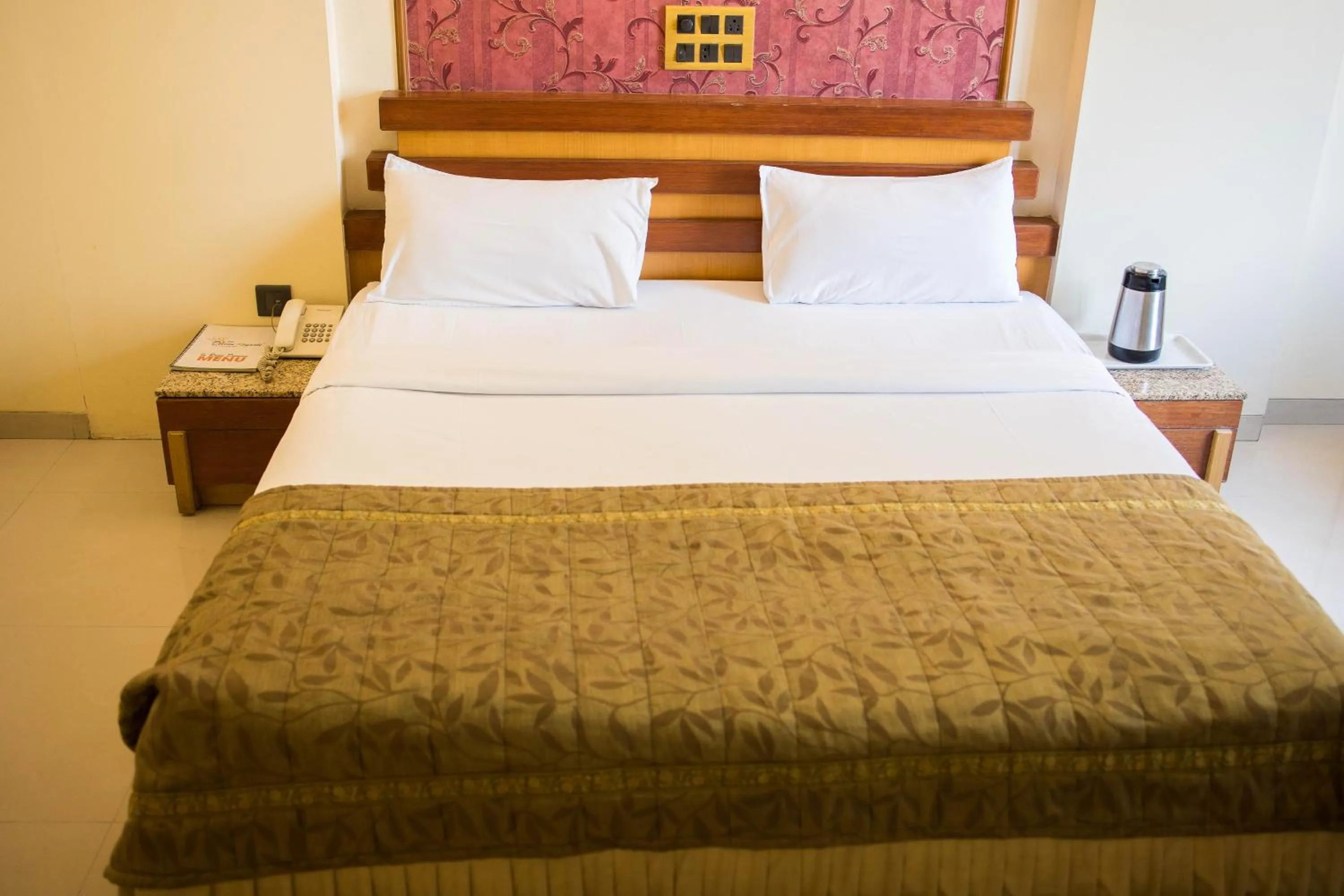 Bed in The Deccan Royaale, Shivaji Nagar