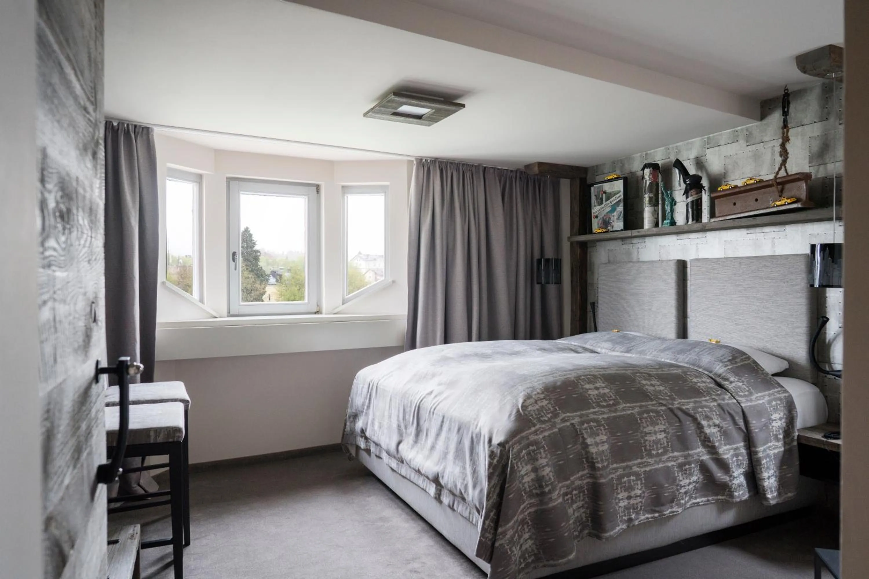 Photo of the whole room, Bed in Boutique Hotel im Auracher Löchl