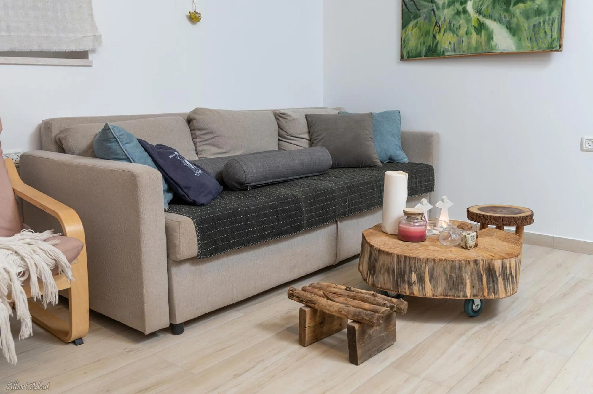 Living room in Ay La