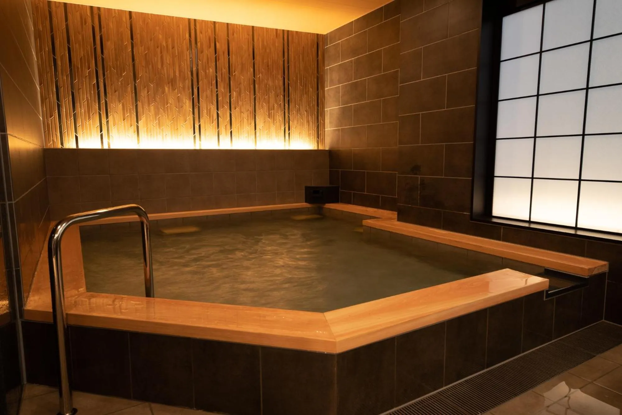 Public Bath in Almont Hotel Nippori