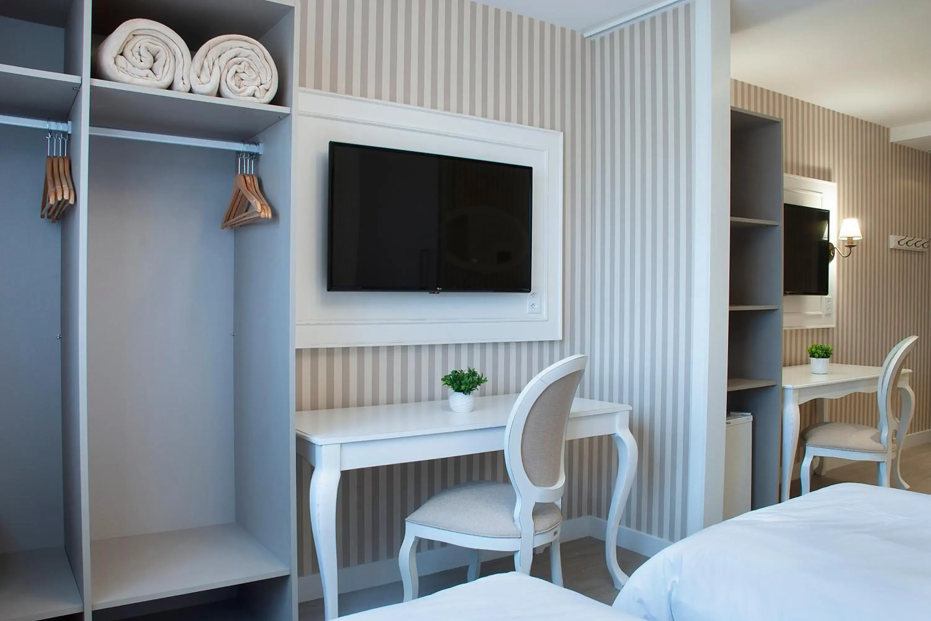 Large Twin Room in Bella Gramado Resort & Spa by Gramado Parks Large Twin Room in Bella Gramado Resort & Spa by Gramado Parks