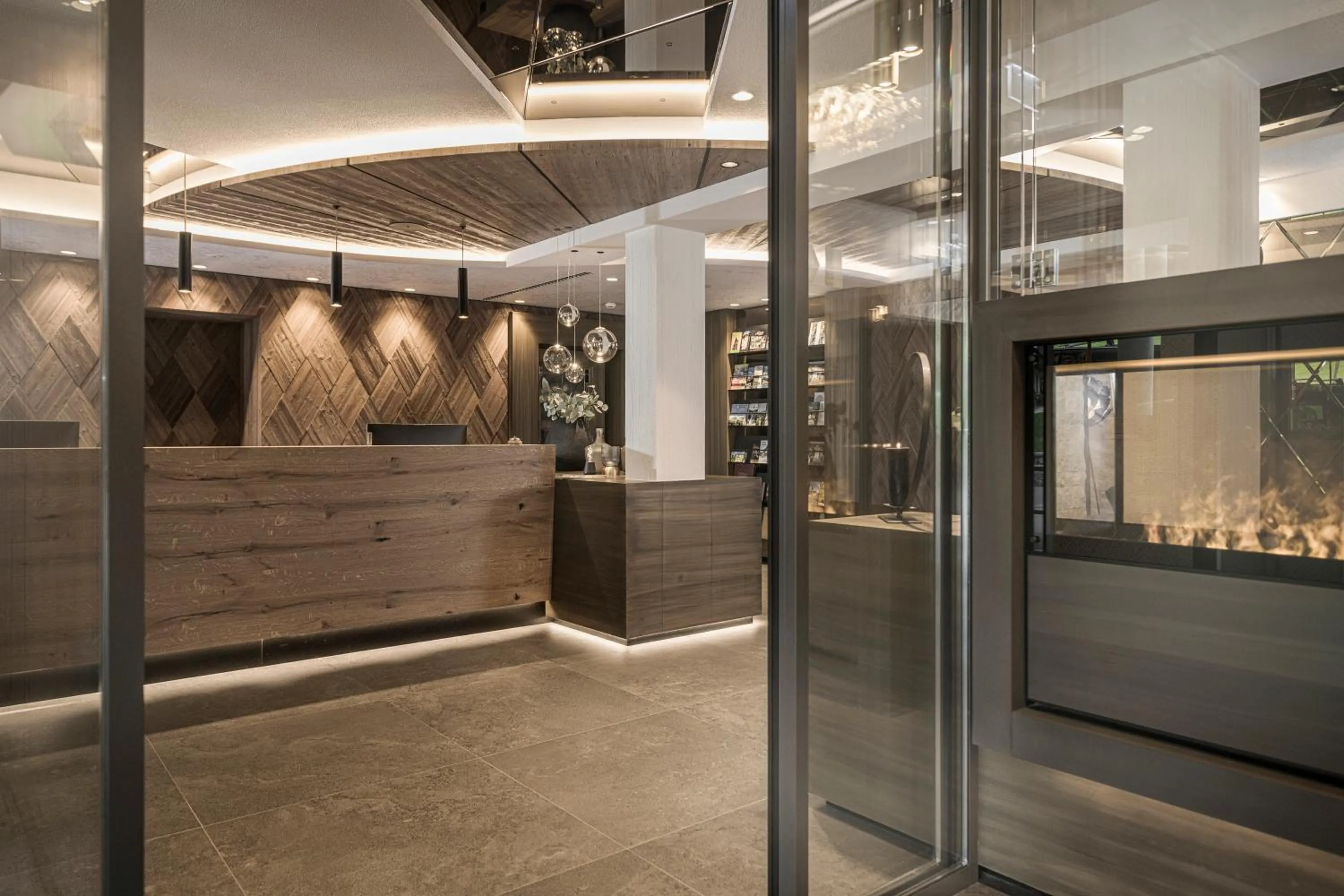 Lobby or reception in Platzlhof - Mein Hotel im Zillertal
