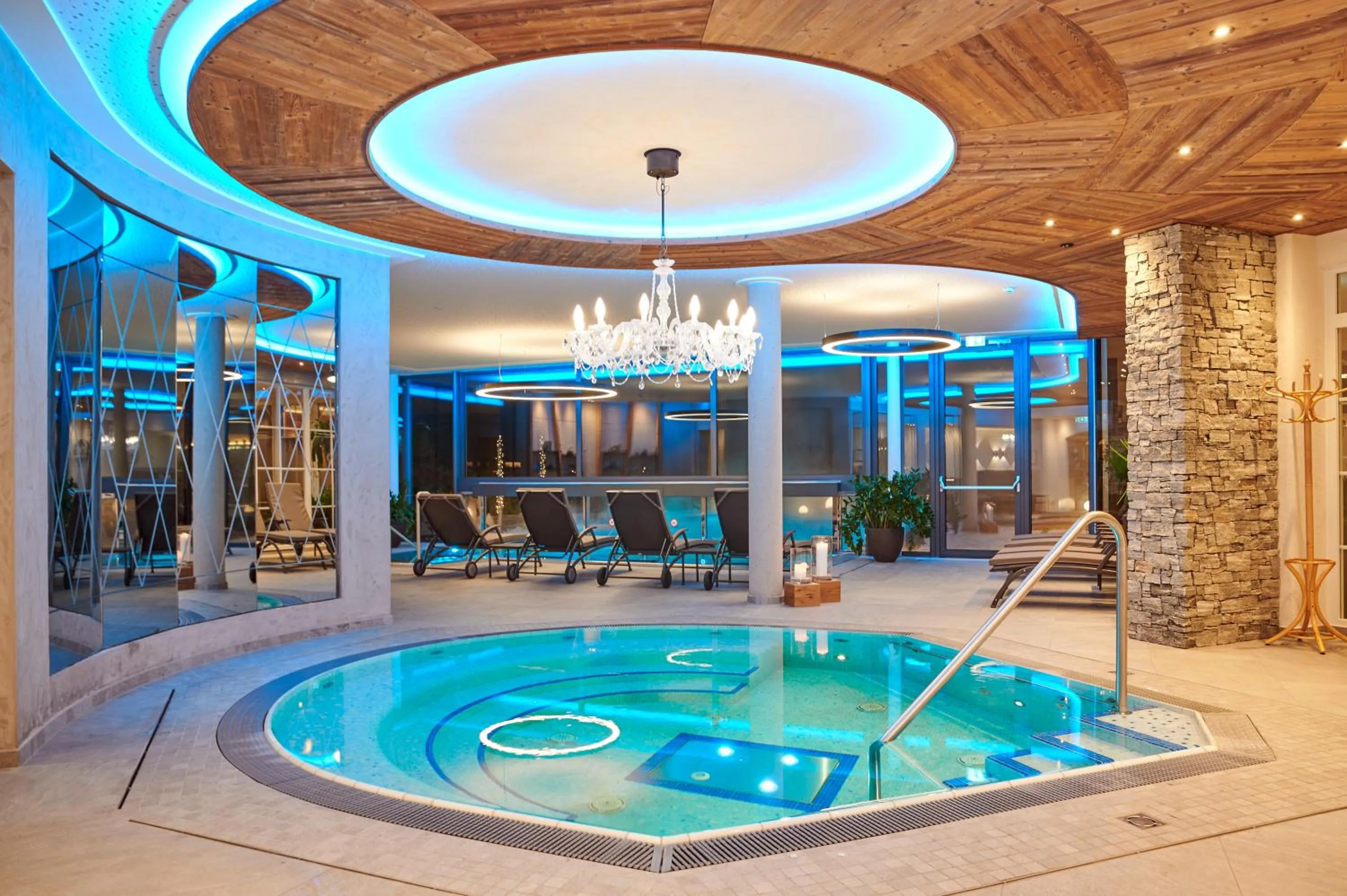 Hot Tub in Platzlhof - Mein Hotel im Zillertal