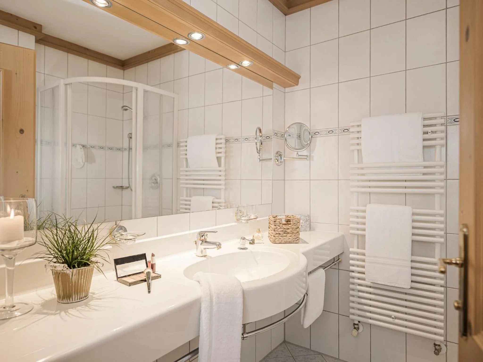 Bathroom in Platzlhof - Mein Hotel im Zillertal