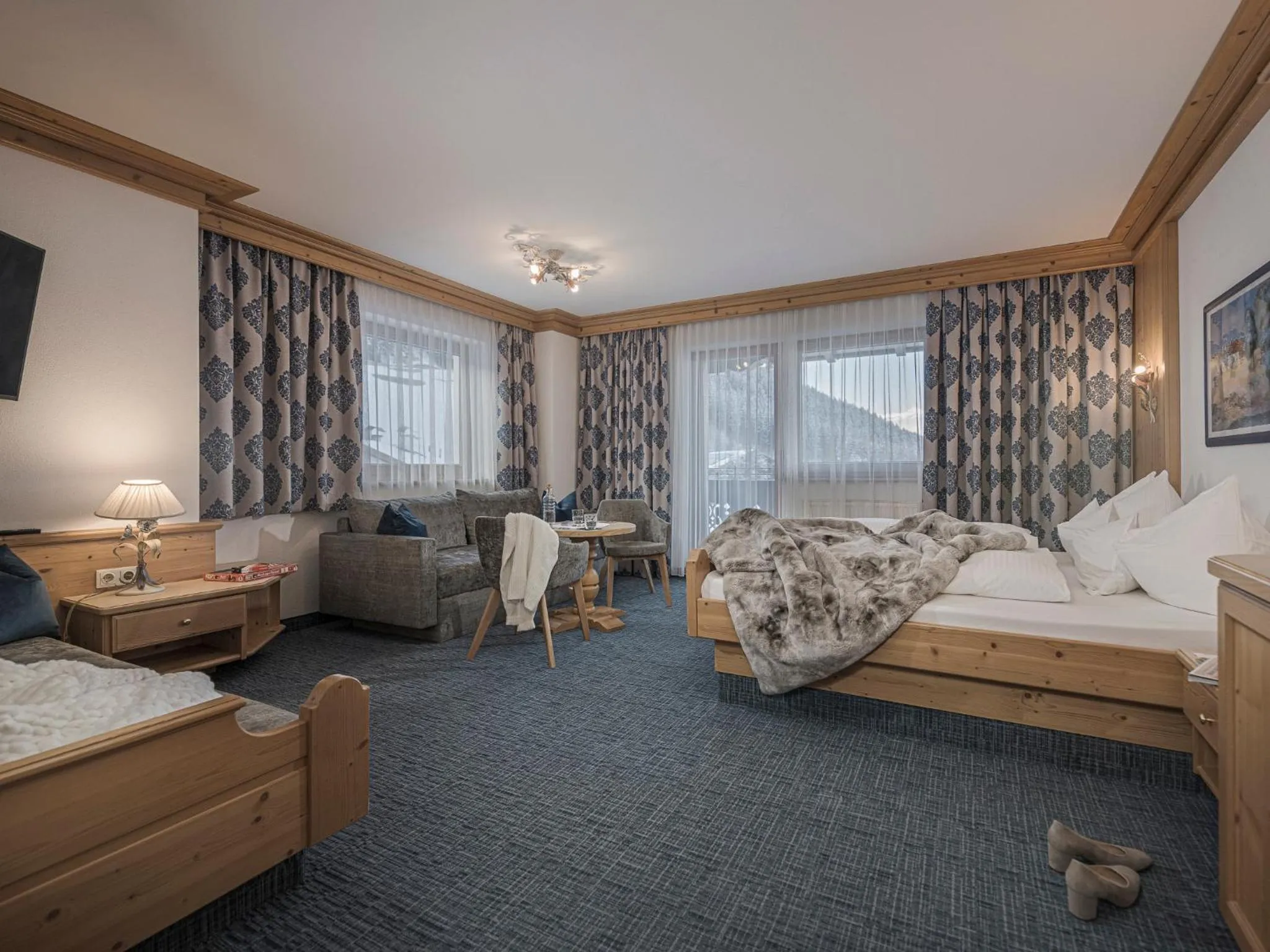 Photo of the whole room, Bed in Platzlhof - Mein Hotel im Zillertal