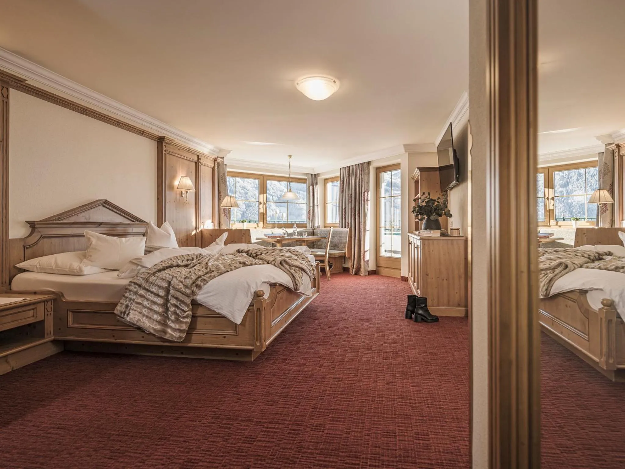 Photo of the whole room, Bed in Platzlhof - Mein Hotel im Zillertal