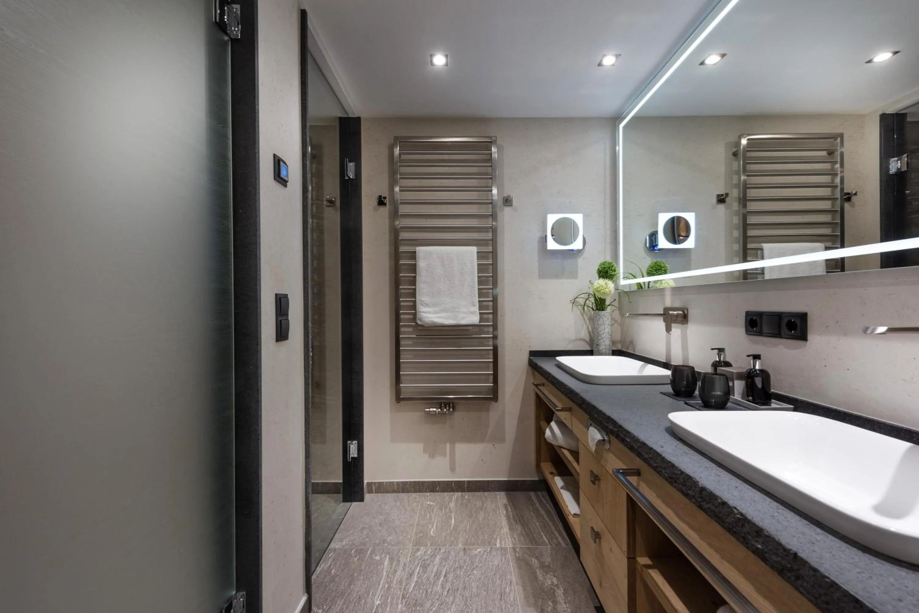 Bathroom in Platzlhof - Mein Hotel im Zillertal