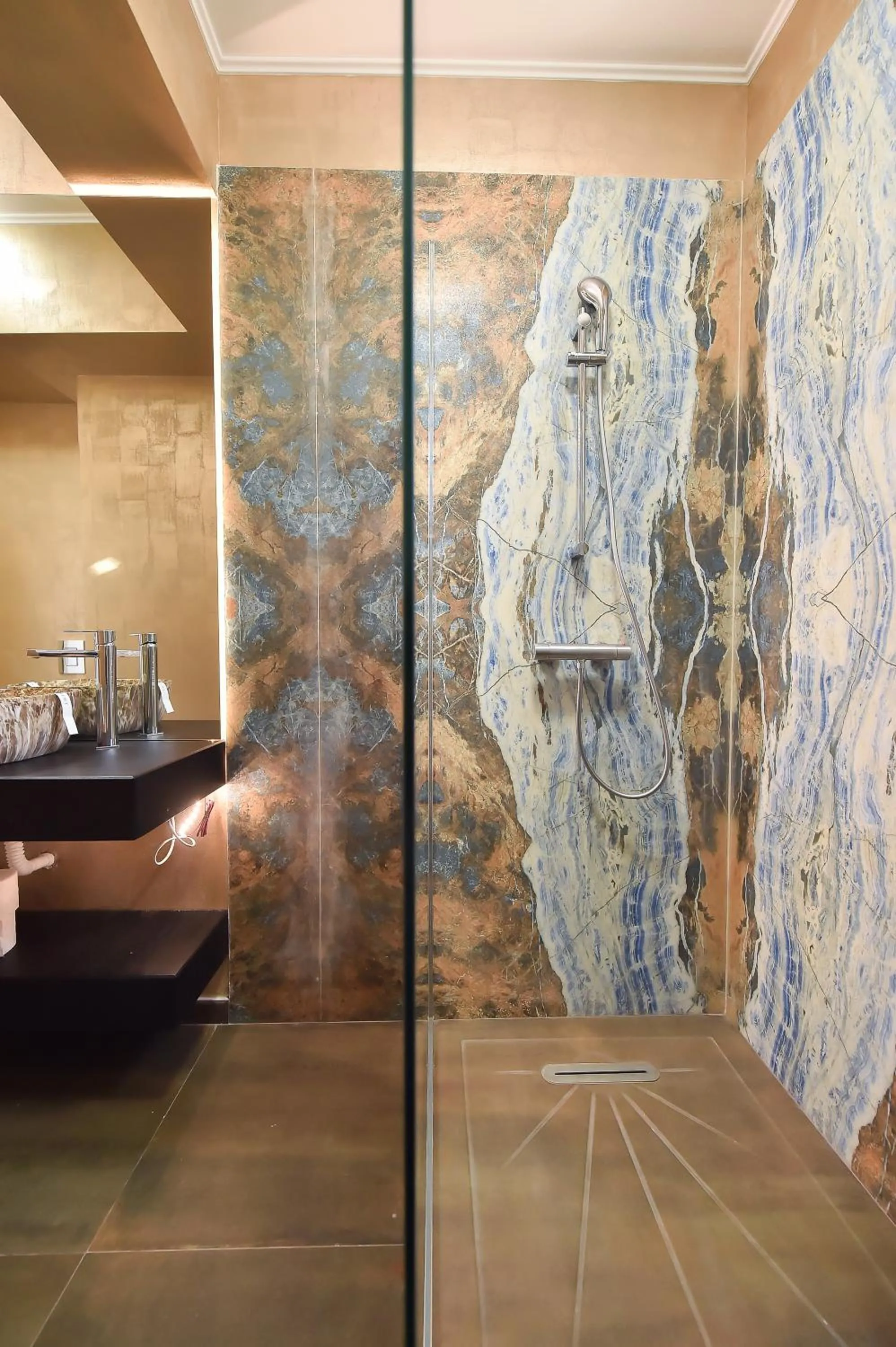 Hotel Building Stefan Resort I Sud