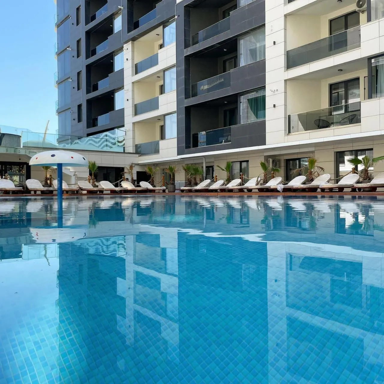 Hotel Building Stefan Resort I Sud