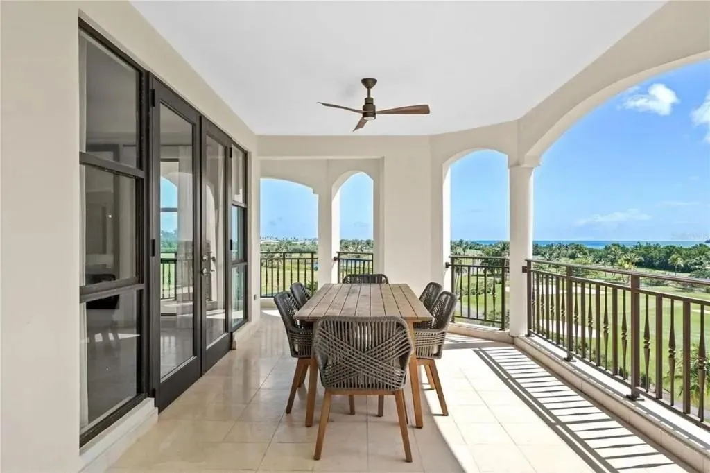 The Country Club Residences at Grand Reserve