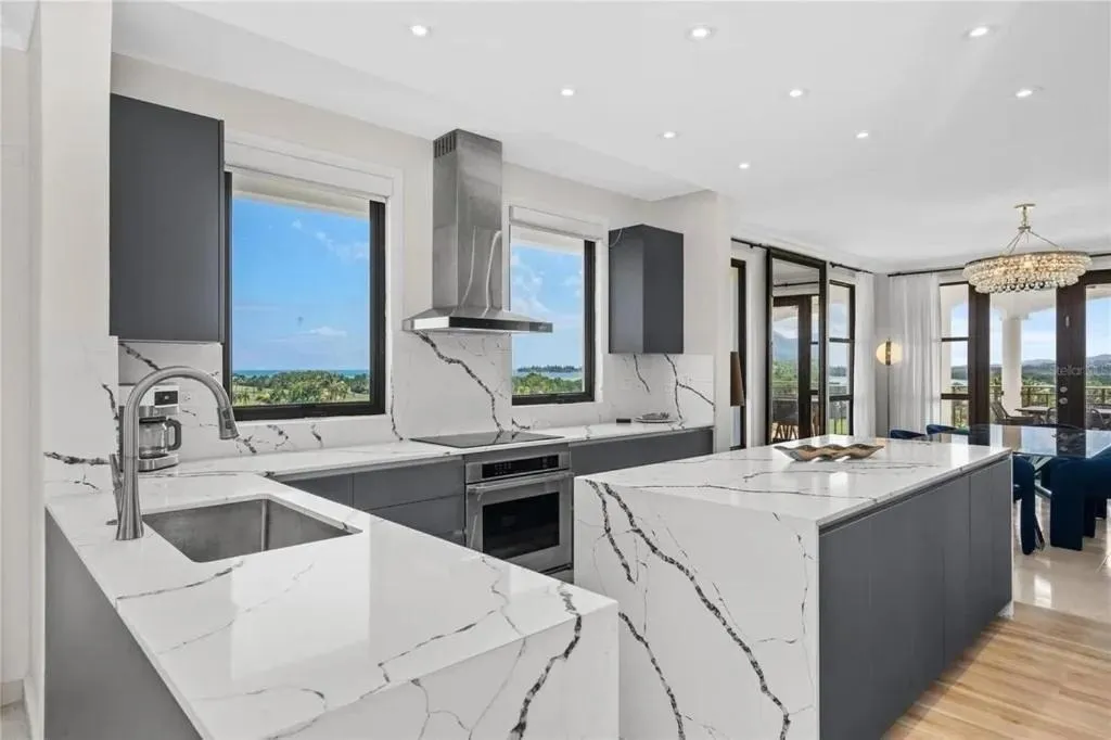 The Country Club Residences at Grand Reserve