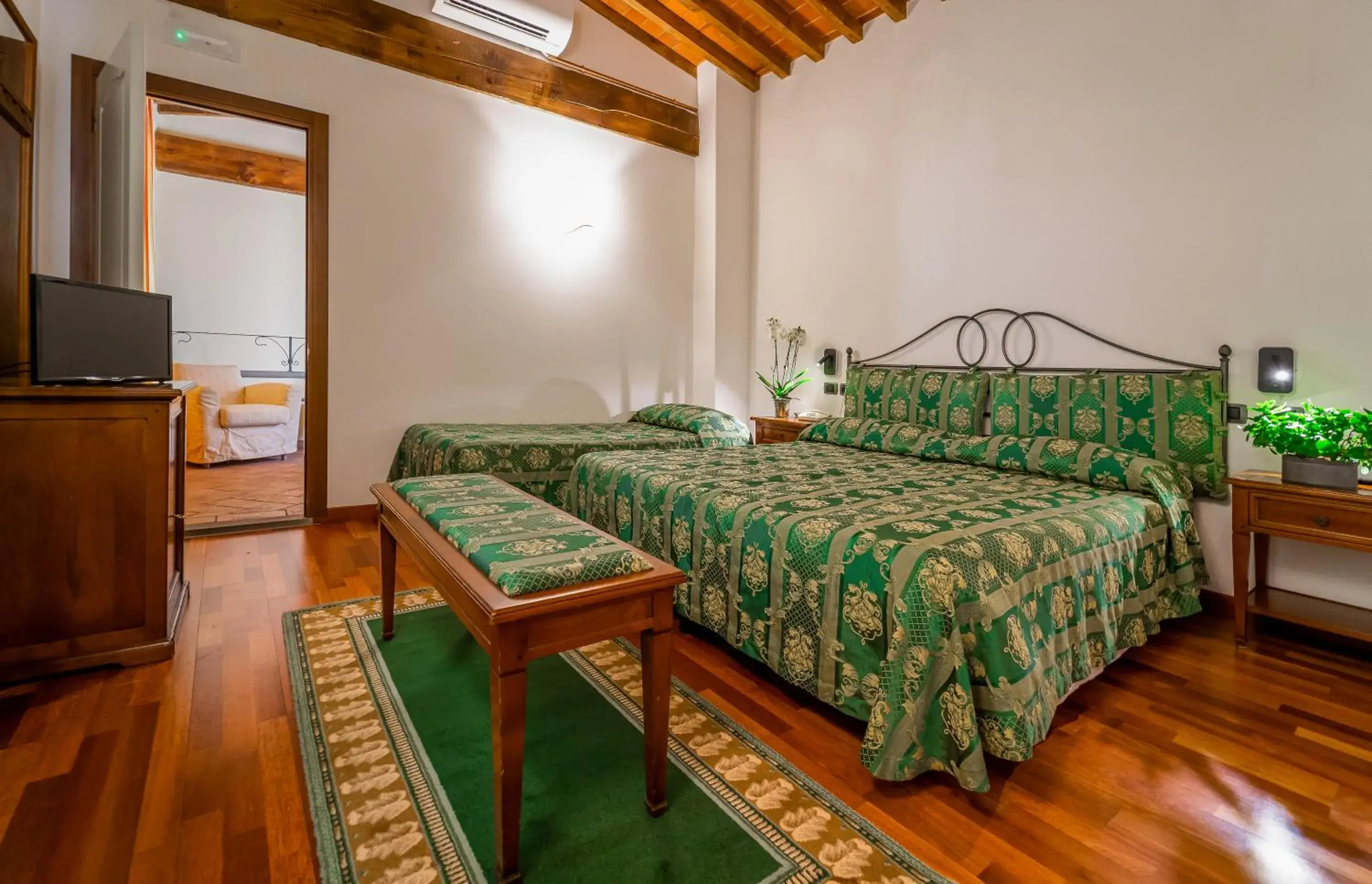 Studio Apartment in Albergo Falterona Studio Apartment in Albergo Falterona