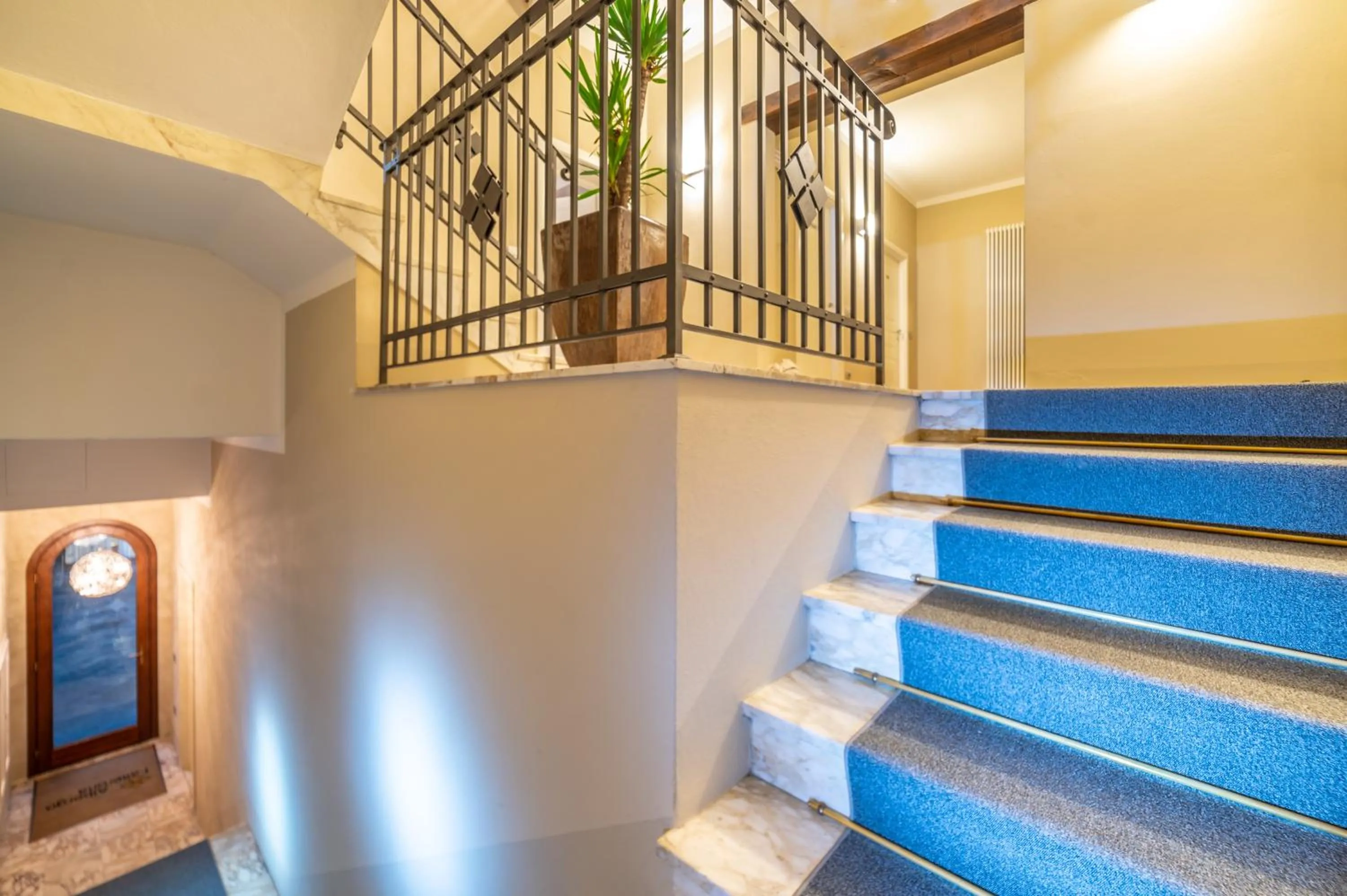 Facade/entrance in Albergo Falterona