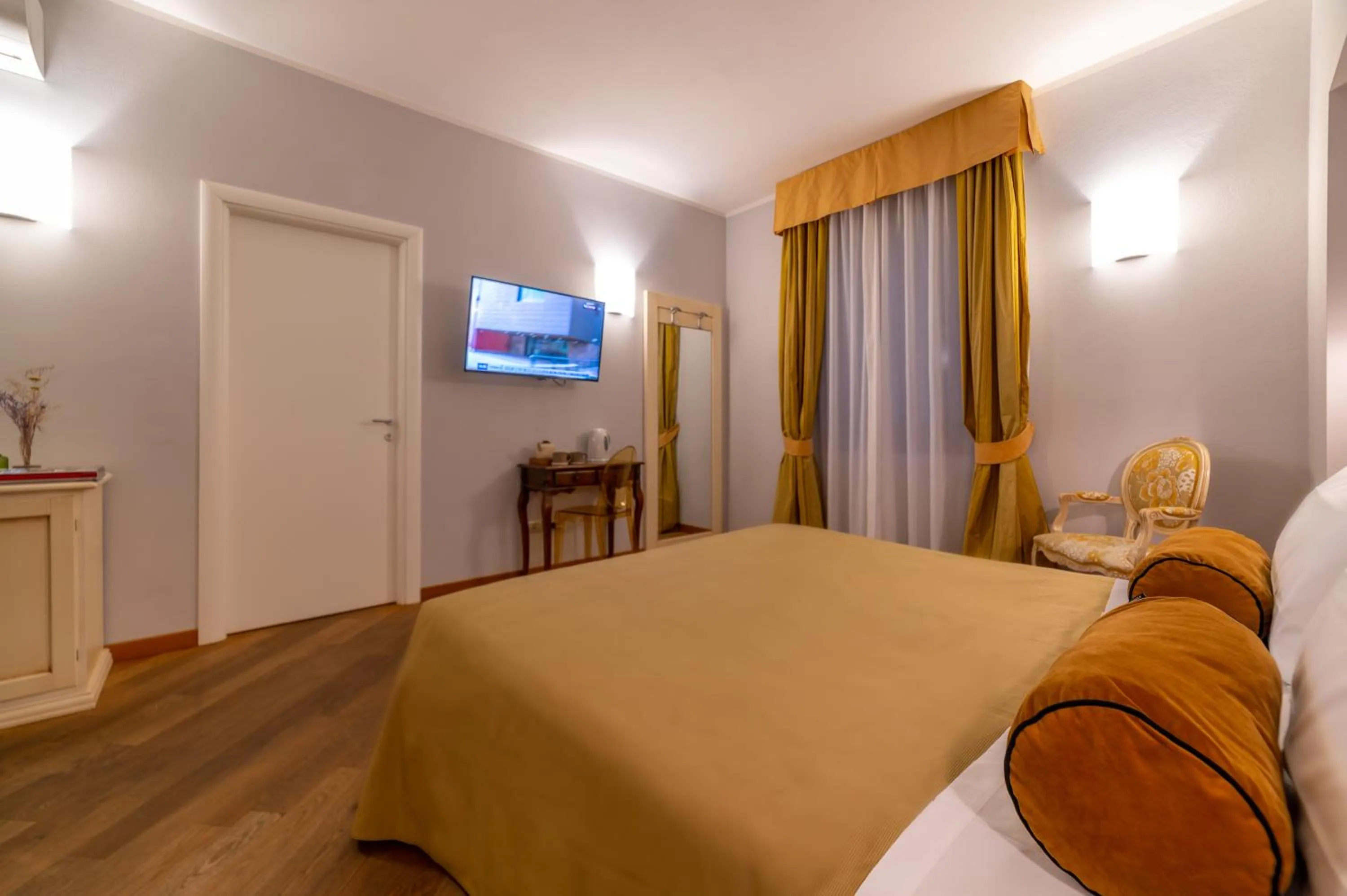Bed in Albergo Falterona